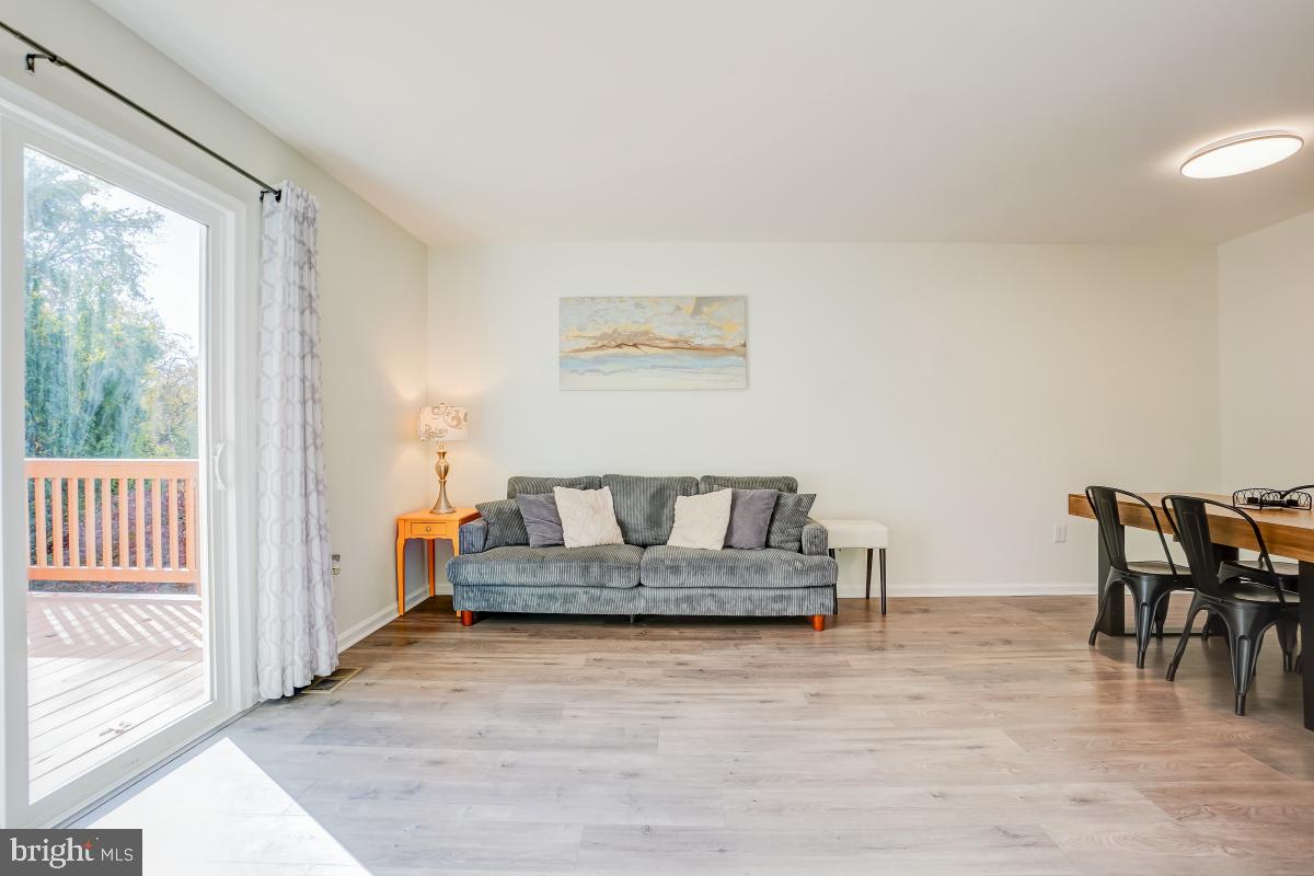 WATERS LANDING - Residential