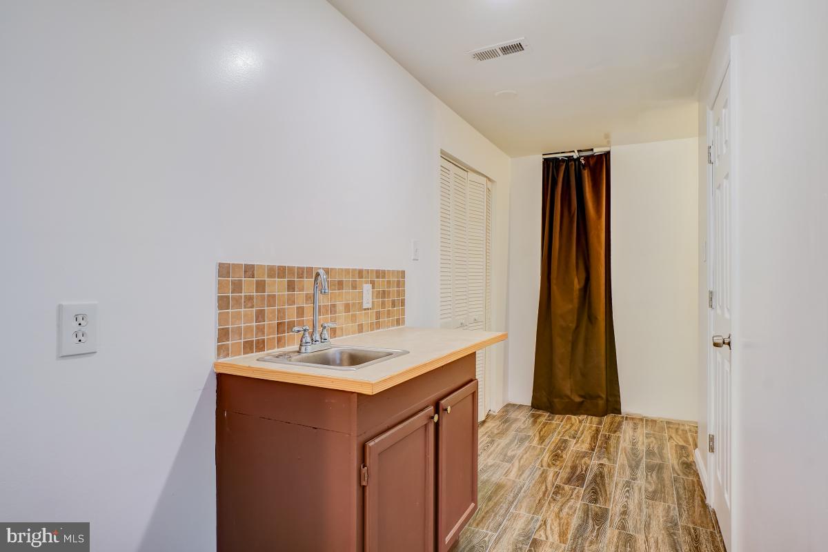 WATERS LANDING - Residential