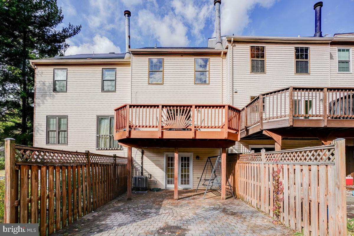 WATERS LANDING - Residential