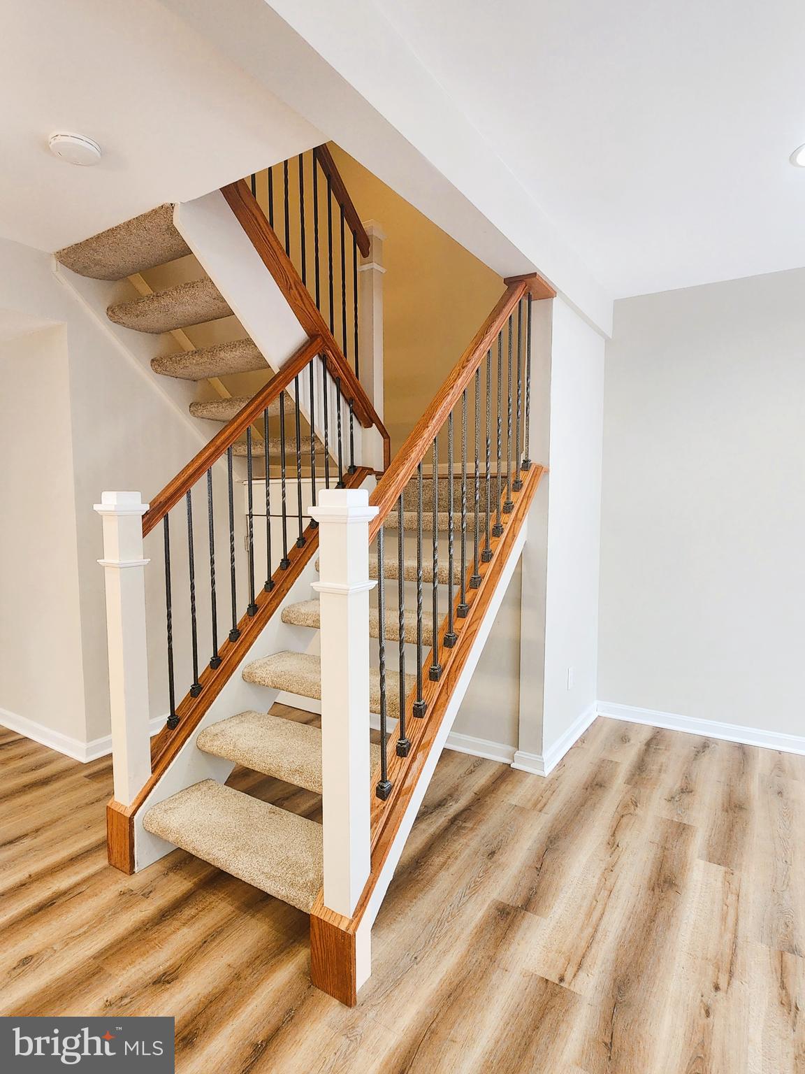 HARPERS CHOICE - Residential Lease