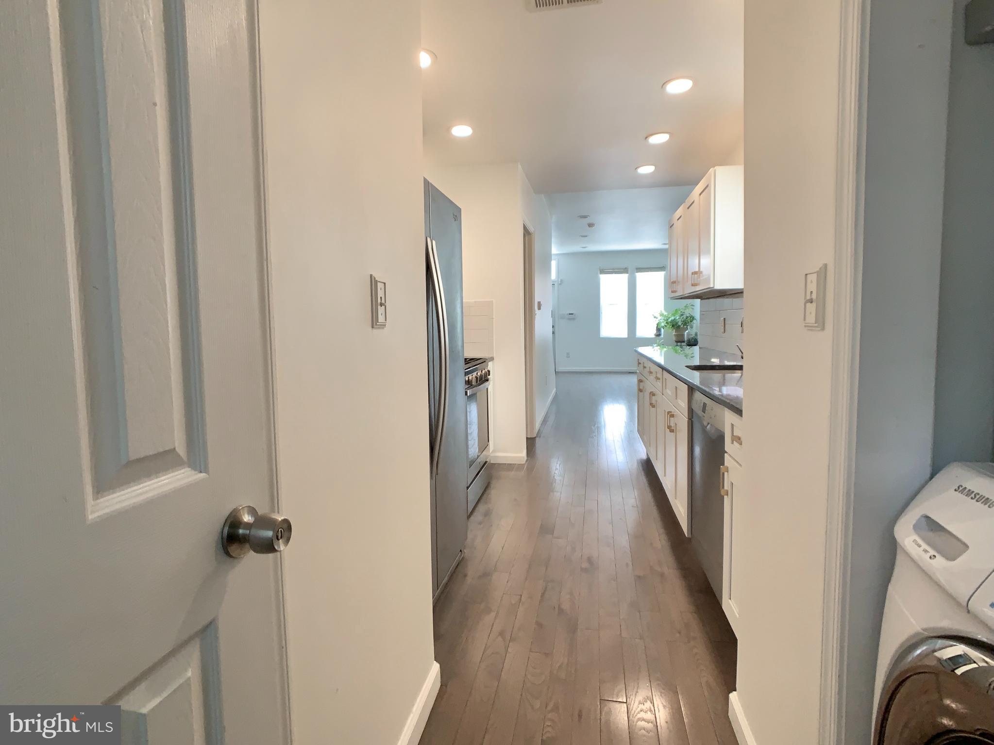 FAIRMOUNT - Residential