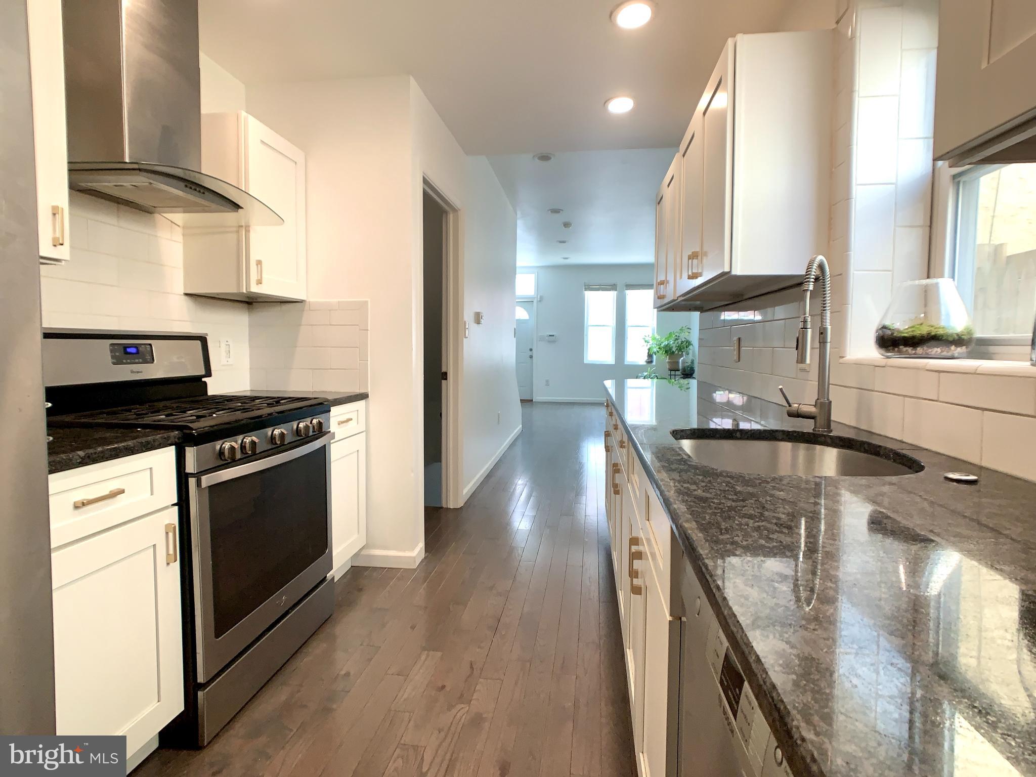 FAIRMOUNT - Residential