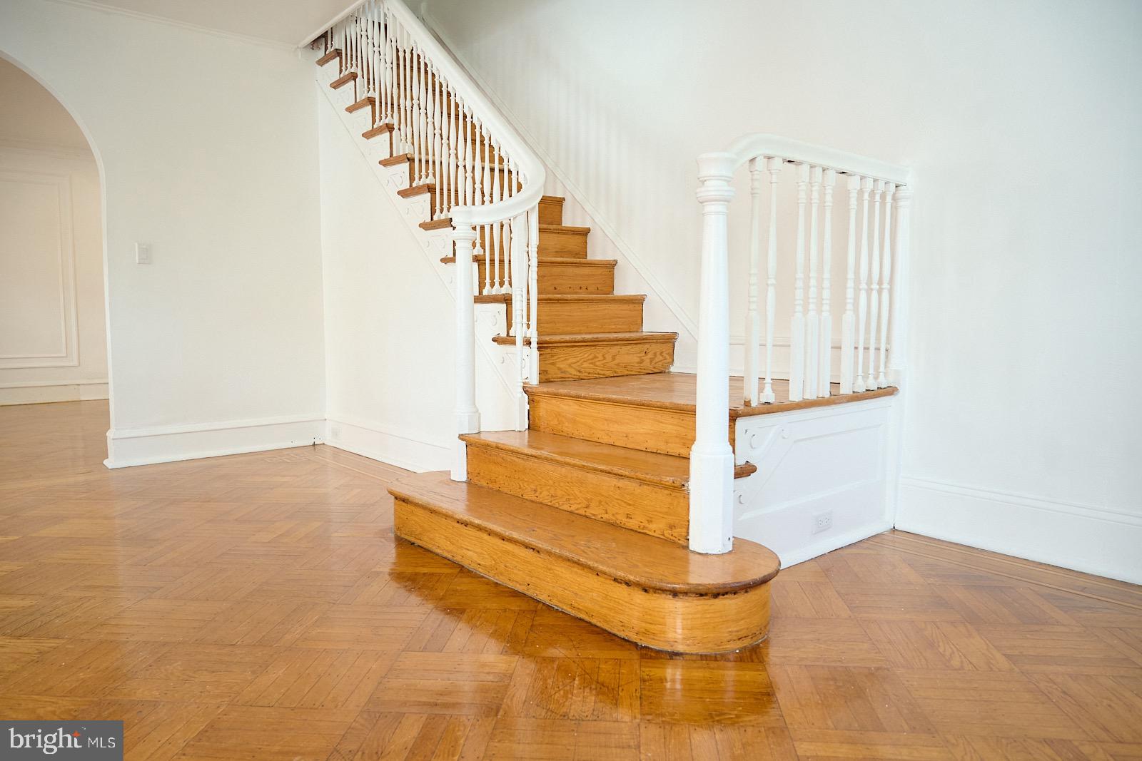 COBBS CREEK - Residential