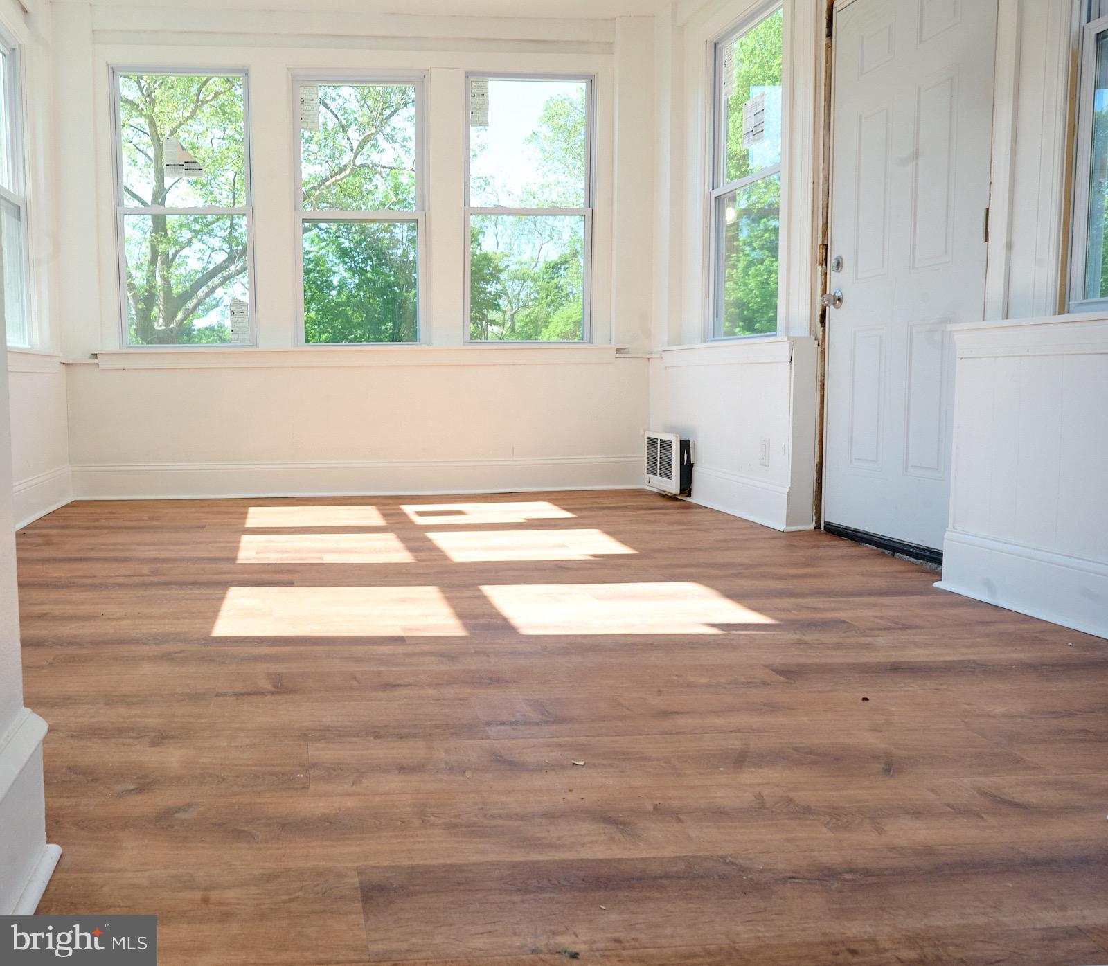 6121 COBBS CREEK PARKWAY