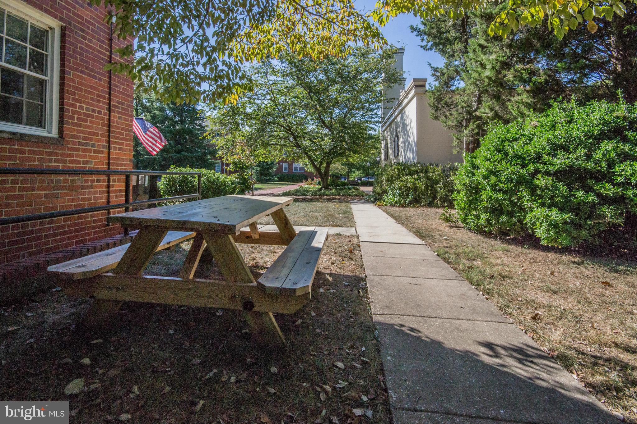 BELLE VIEW - Residential