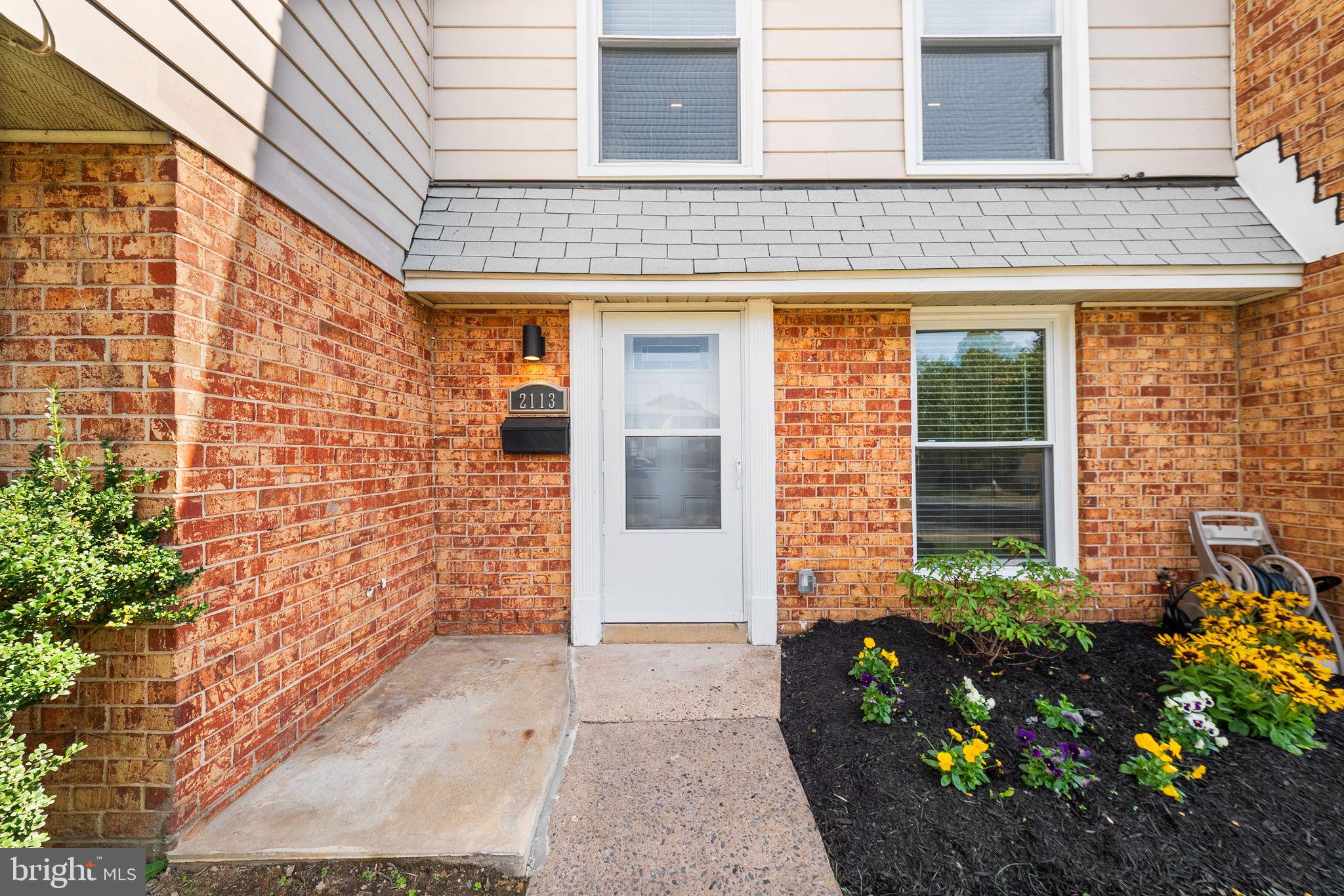 2113 FERGUSON PLACE