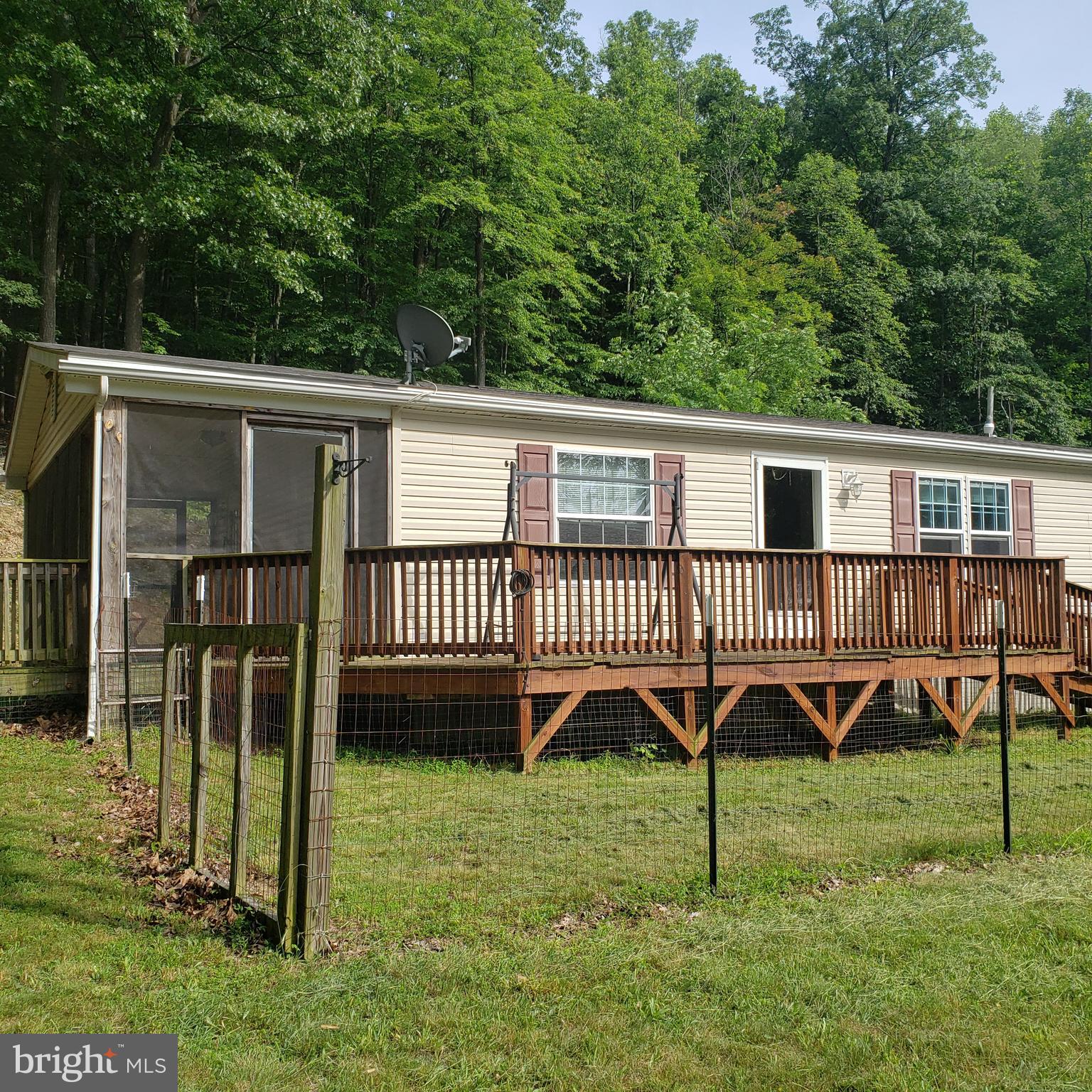 GRASSY MOUNTAIN WOODS - Residential