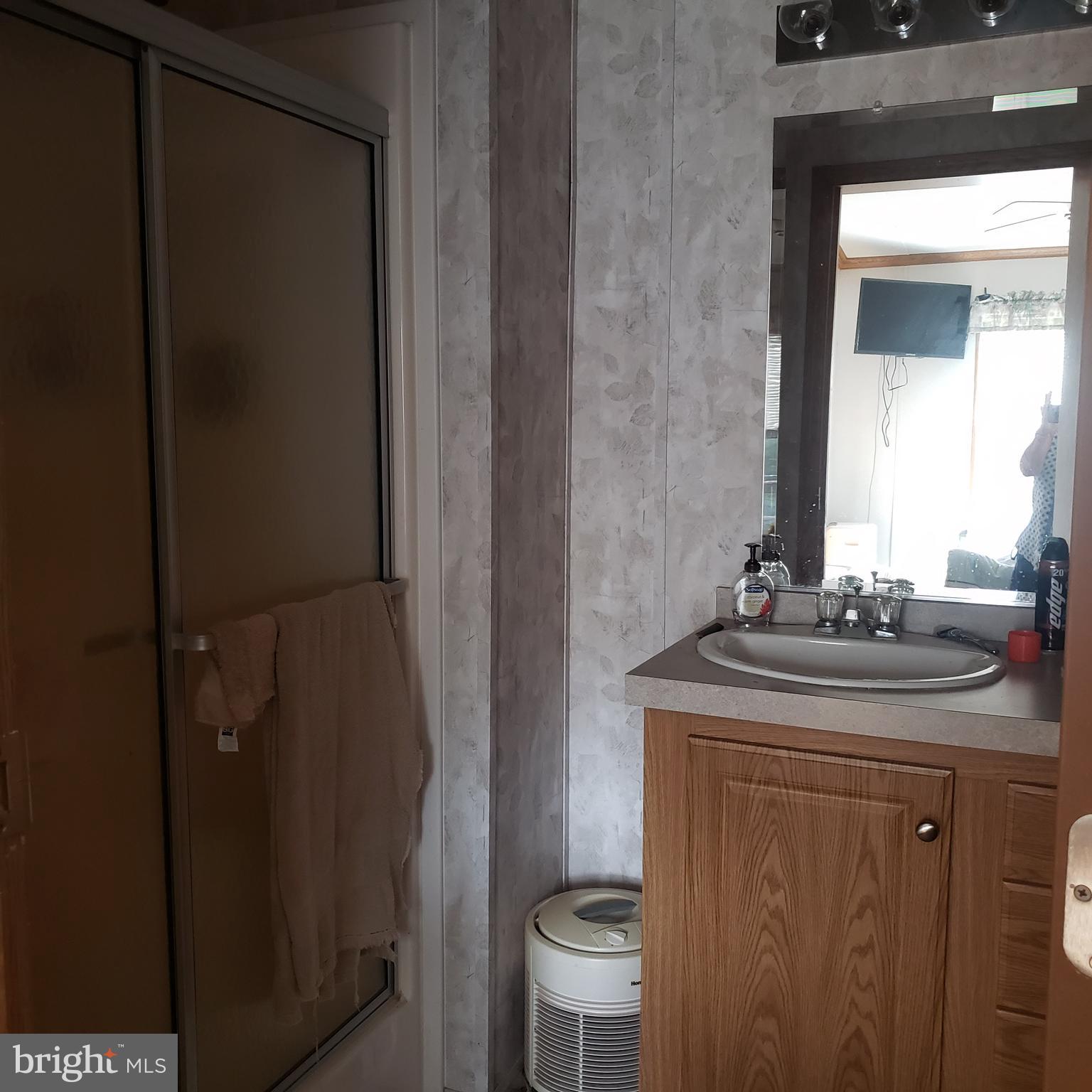 GRASSY MOUNTAIN WOODS - Residential