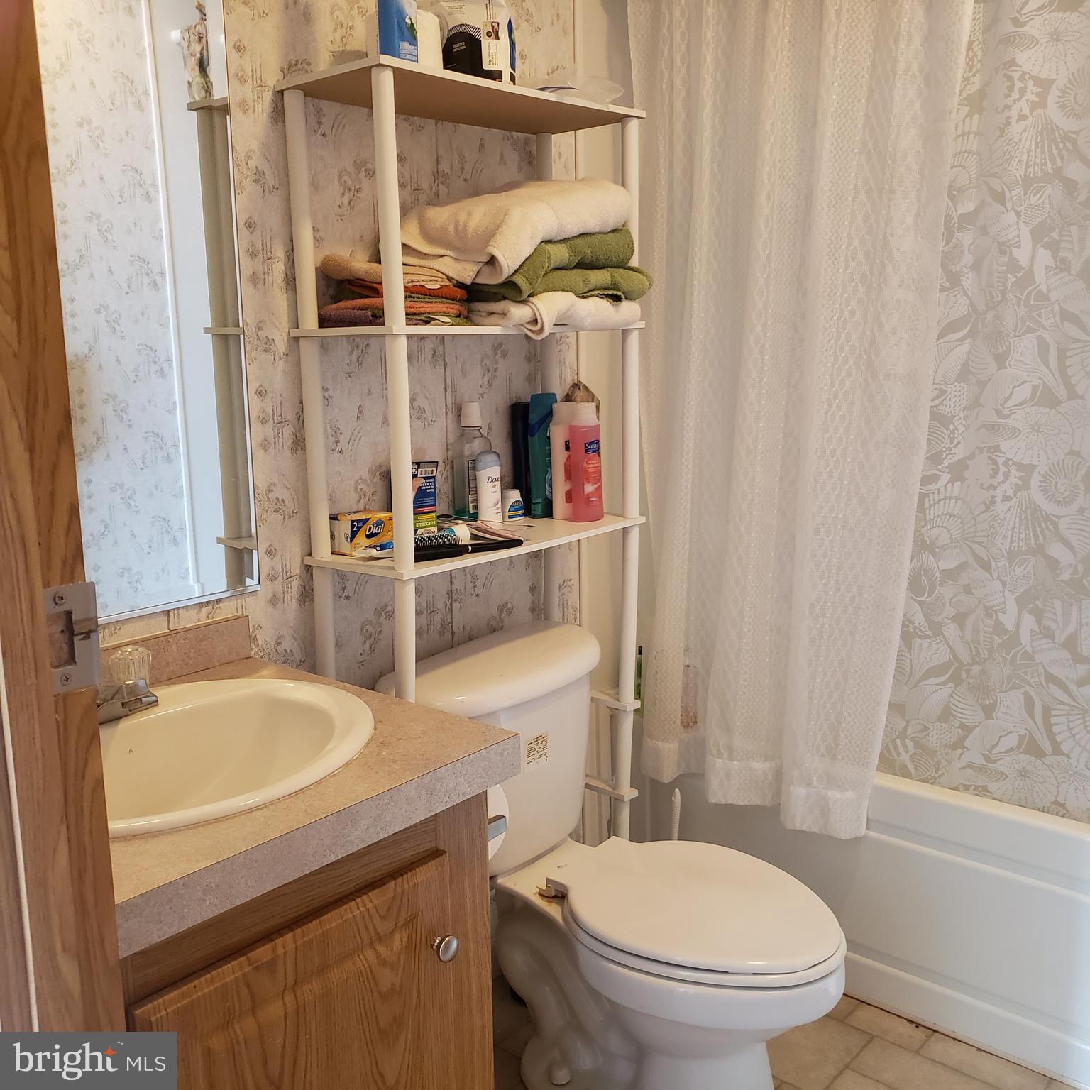 GRASSY MOUNTAIN WOODS - Residential