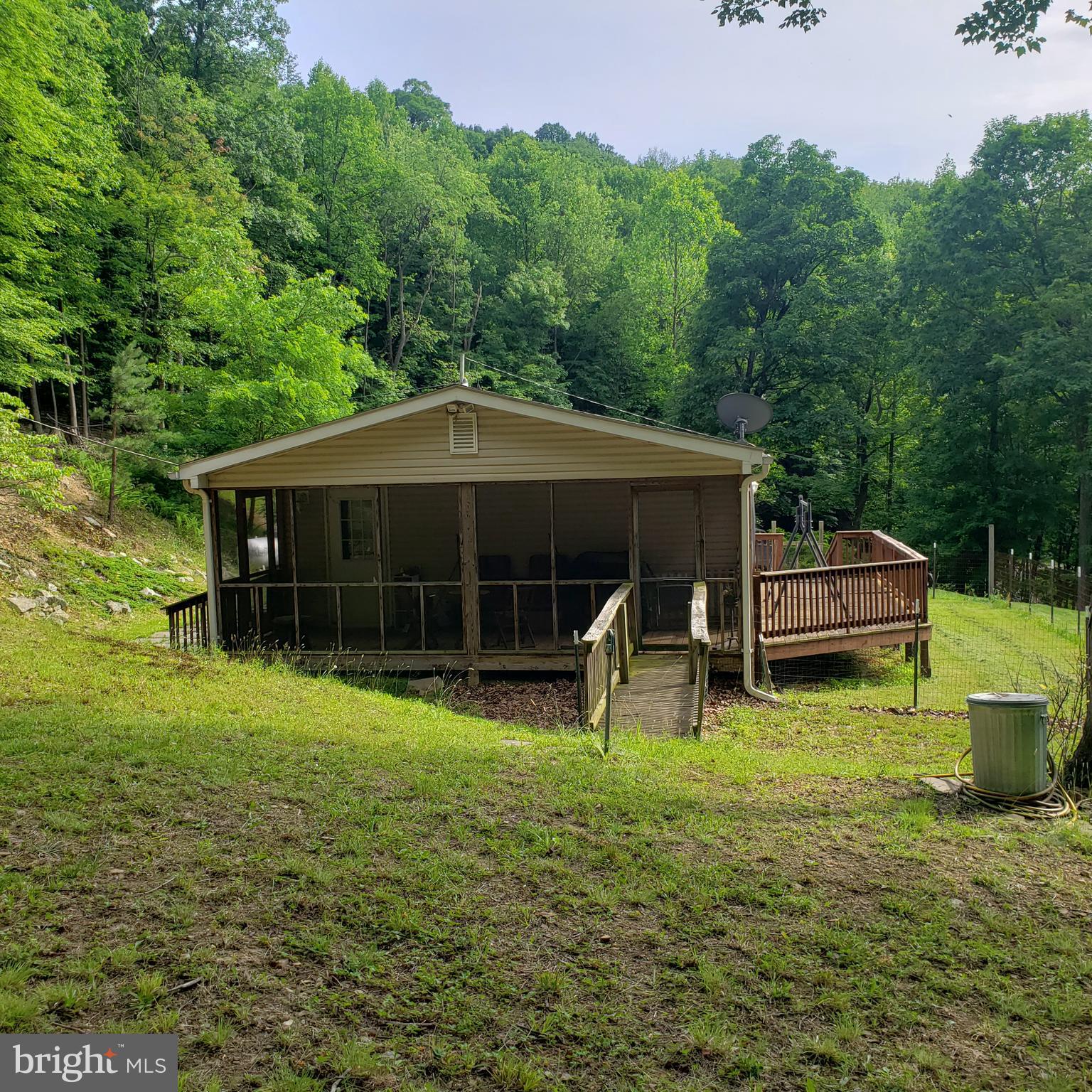 GRASSY MOUNTAIN WOODS - Residential