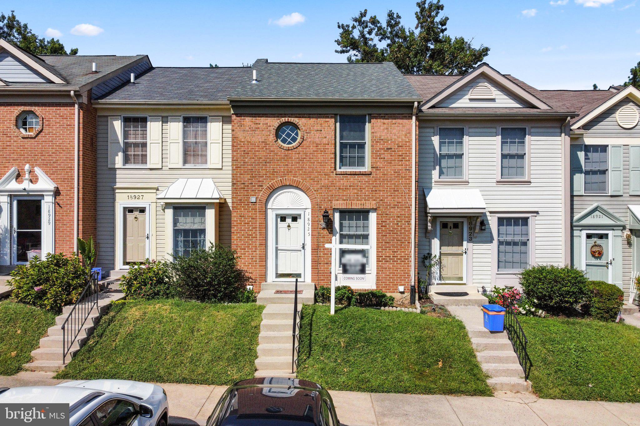 GUNNERS LAKE VILLAGE - Residential