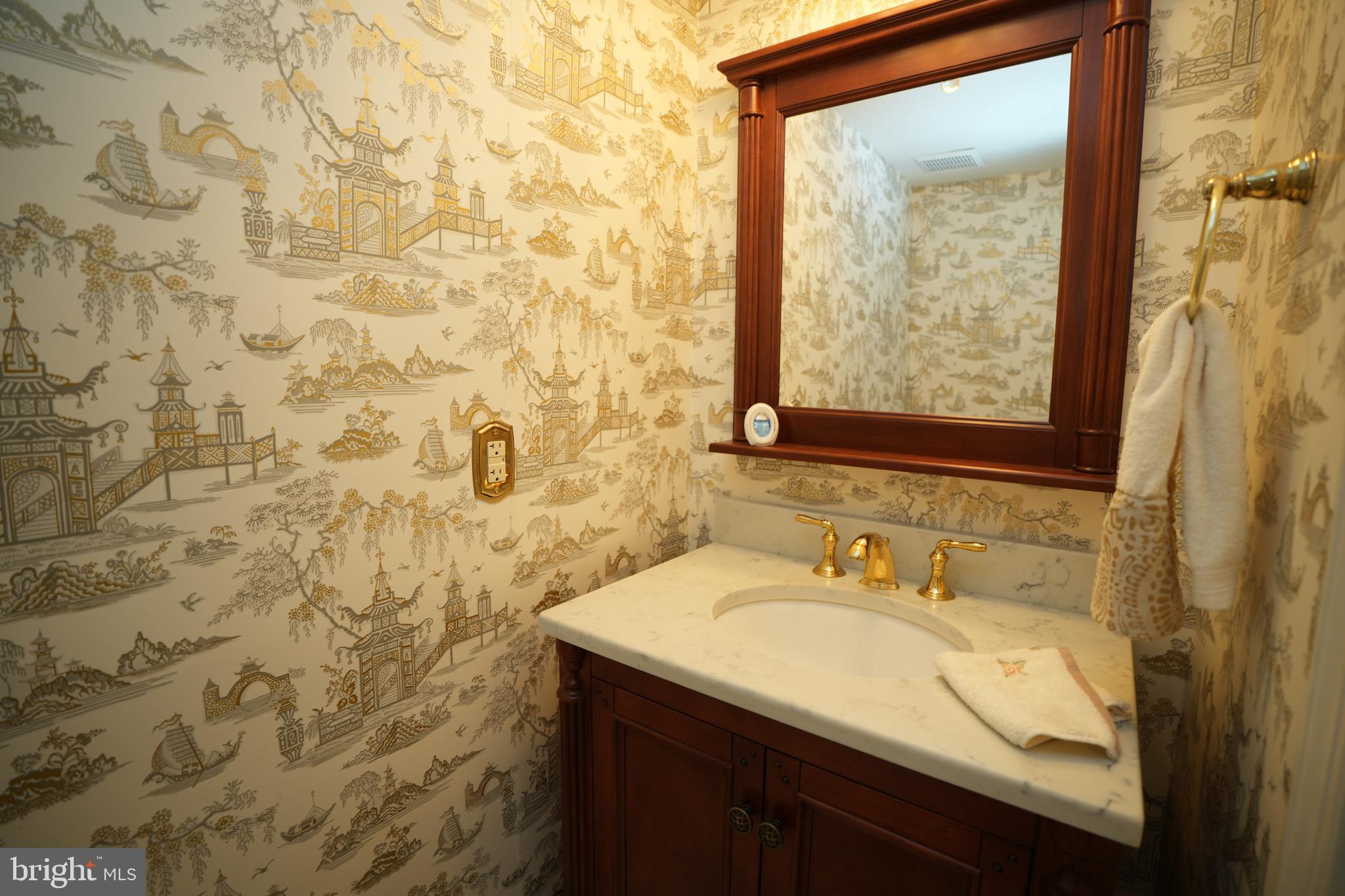 THE LANDINGS IN CEDAR COVE - Residential