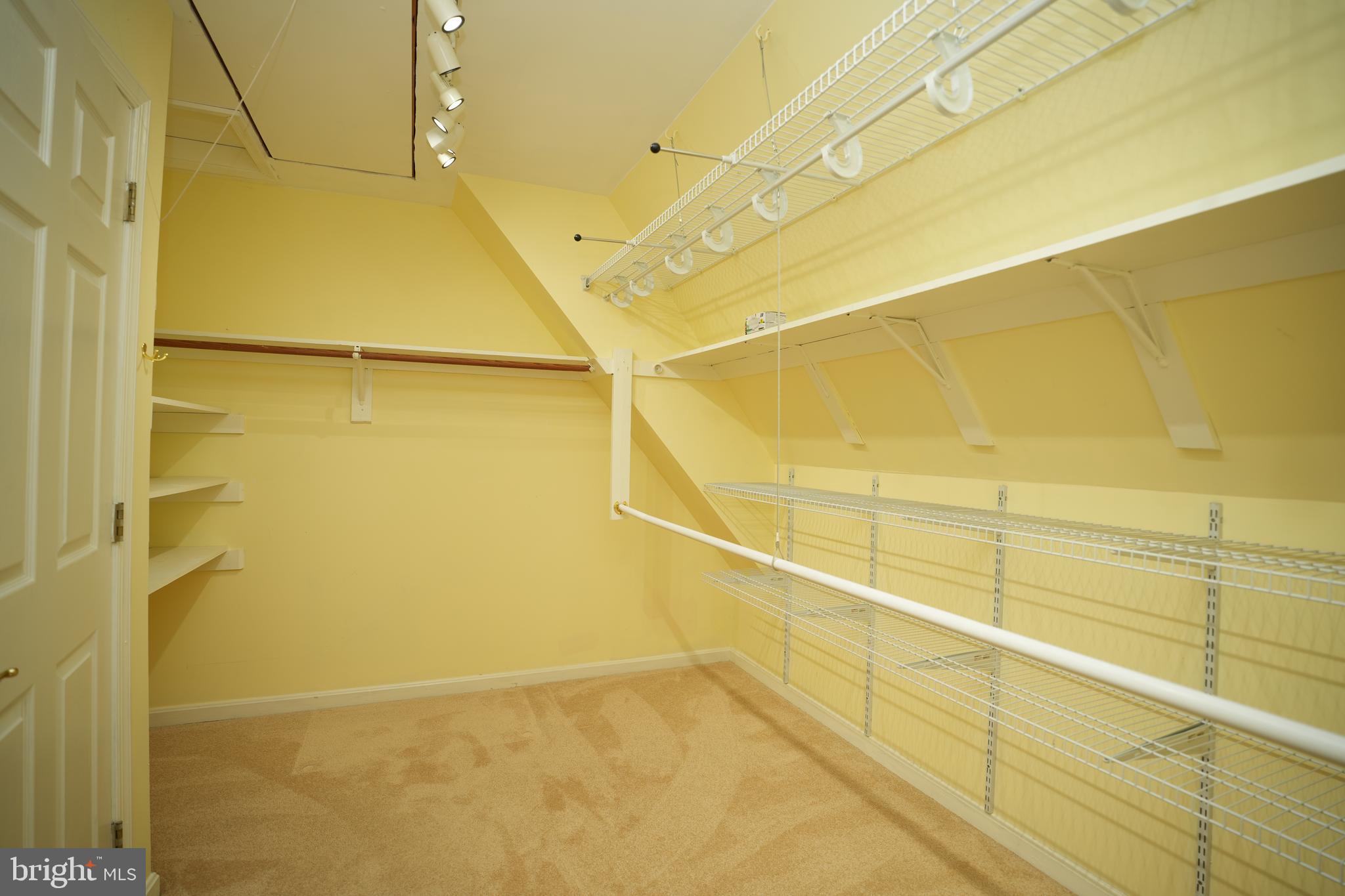 THE LANDINGS IN CEDAR COVE - Residential