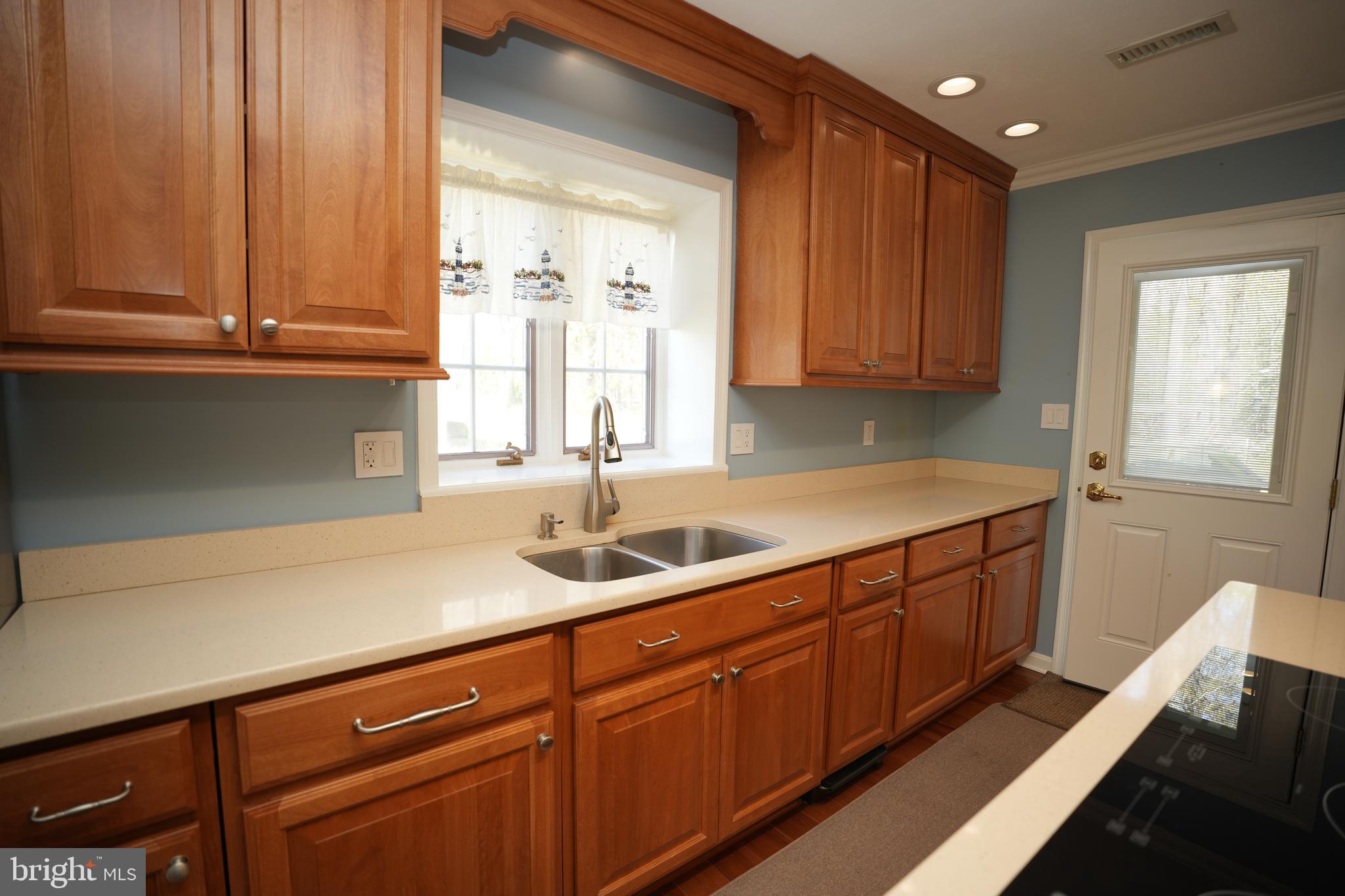 THE LANDINGS IN CEDAR COVE - Residential