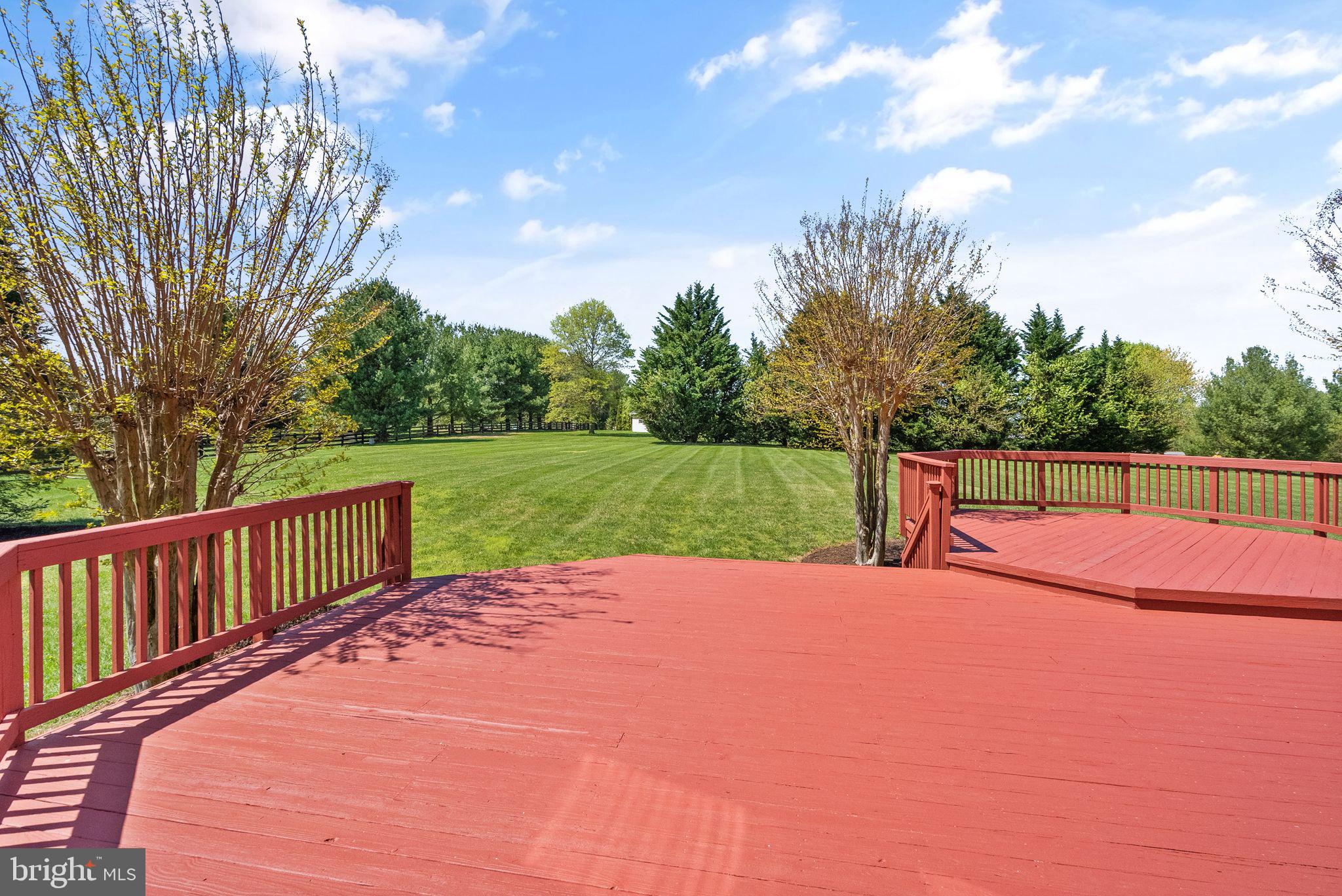 WRIGHT FARM - Residential