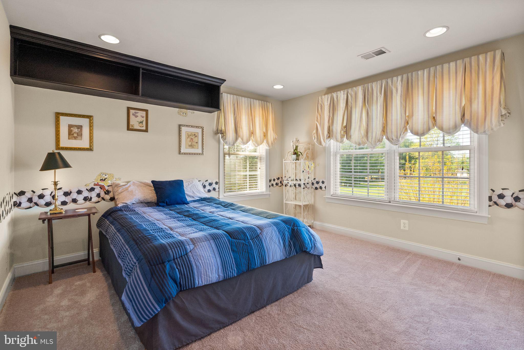 WRIGHT FARM - Residential