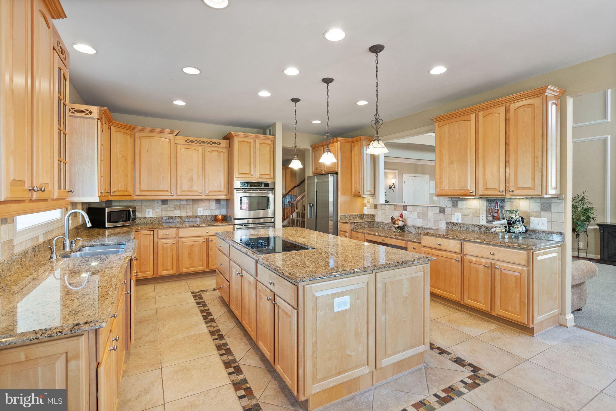 WRIGHT FARM - Residential