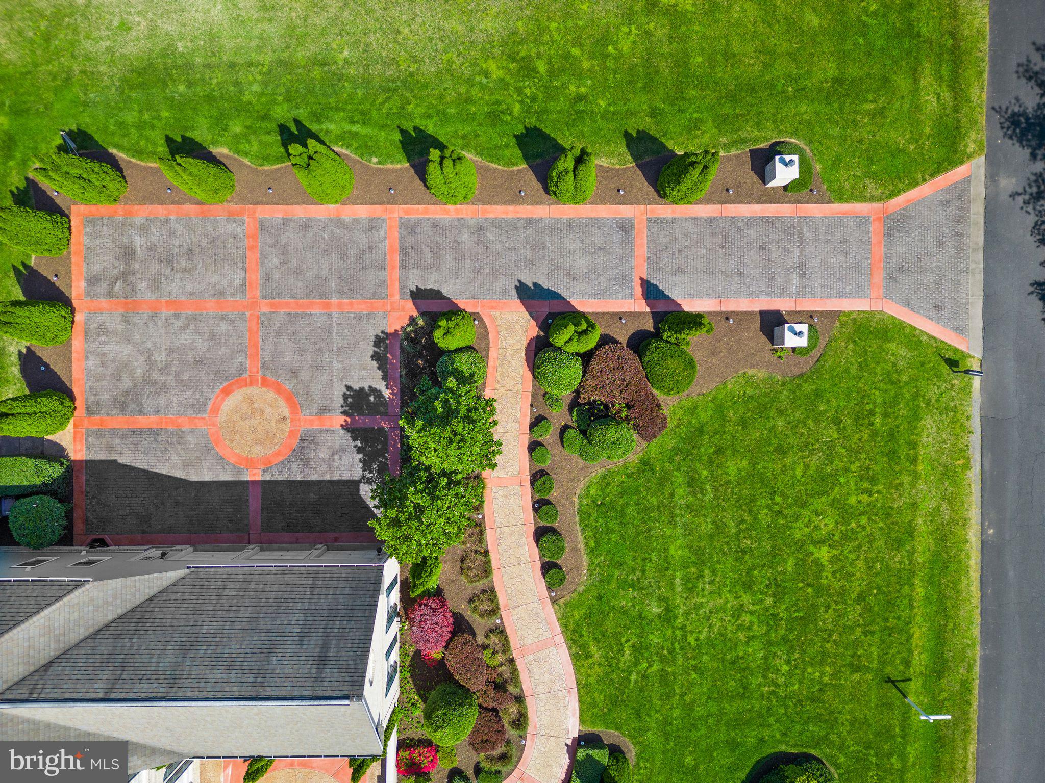 WRIGHT FARM - Residential