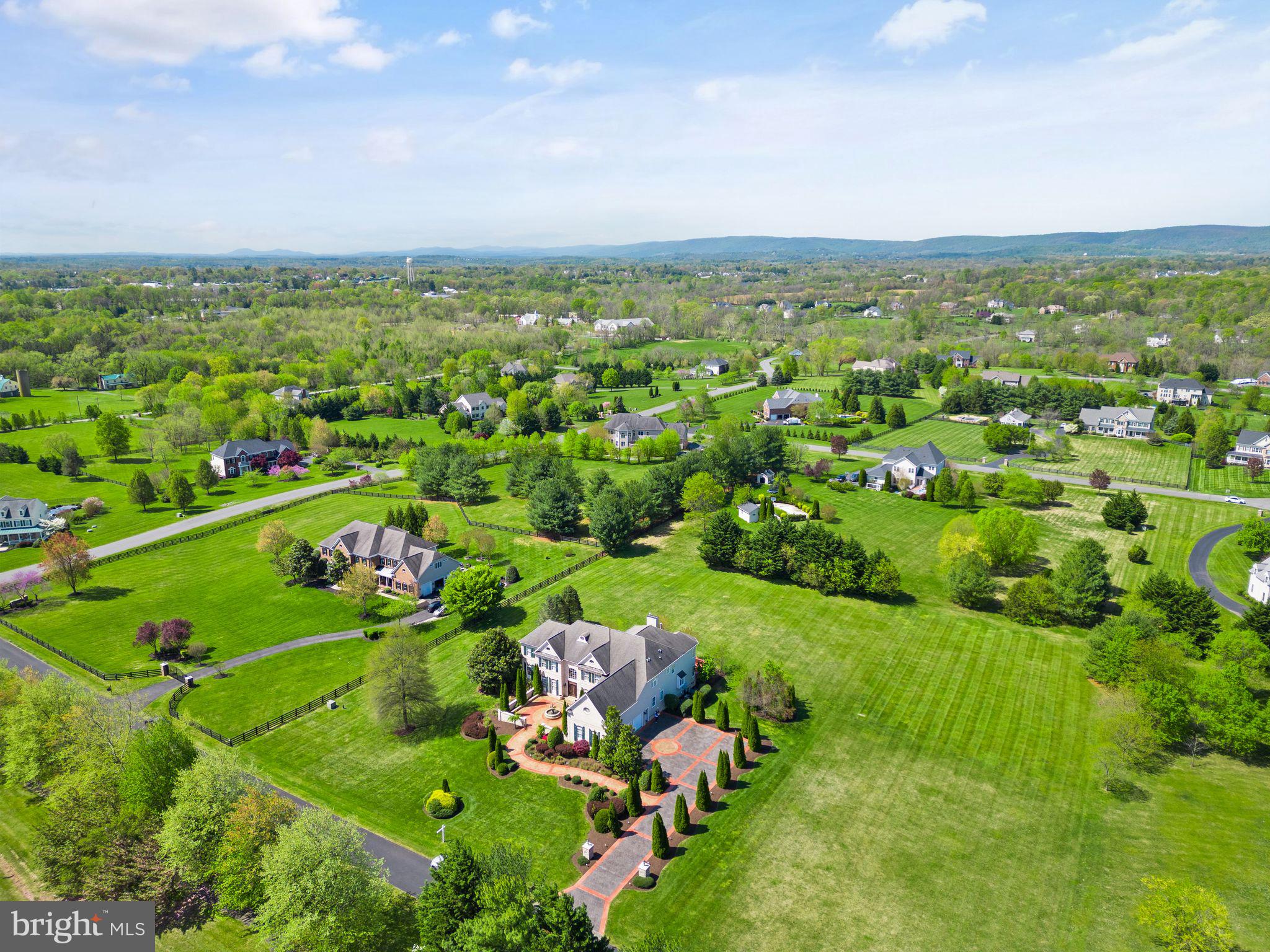 WRIGHT FARM - Residential