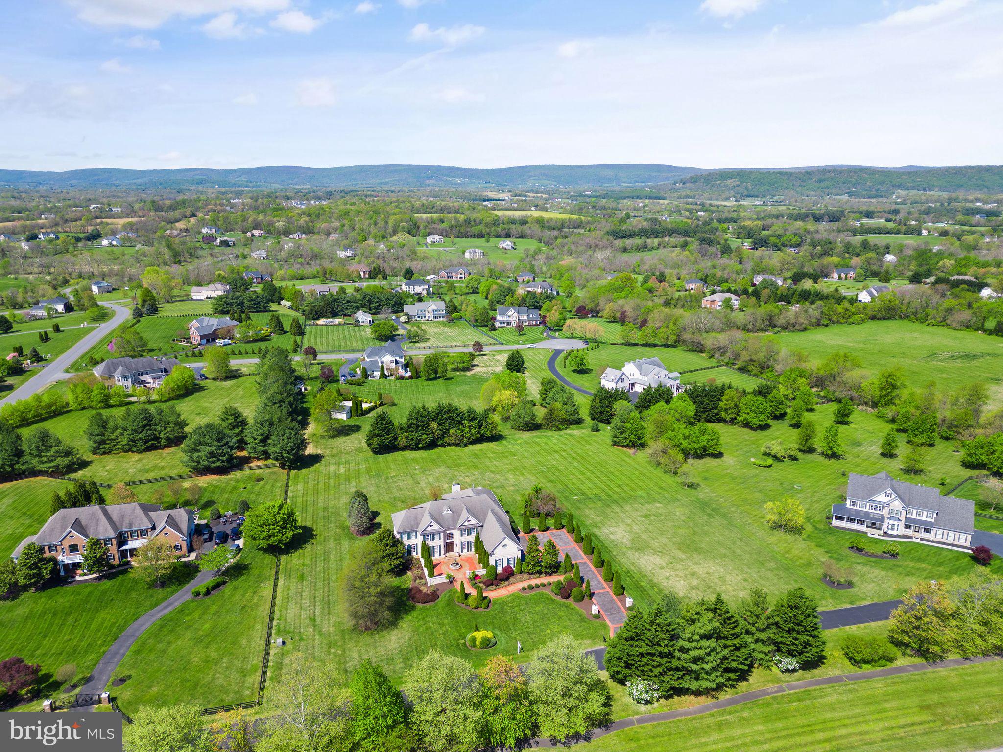 WRIGHT FARM - Residential