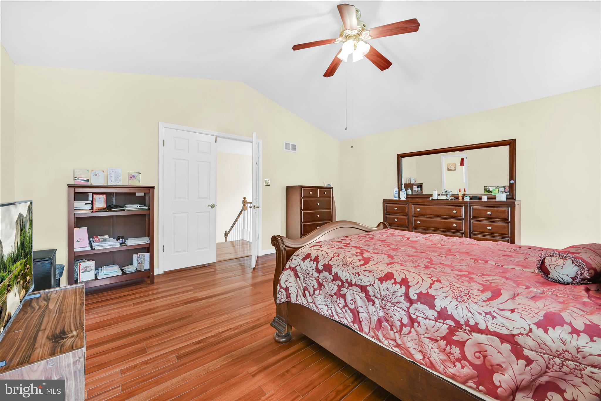 BRIDGEWATER - Residential
