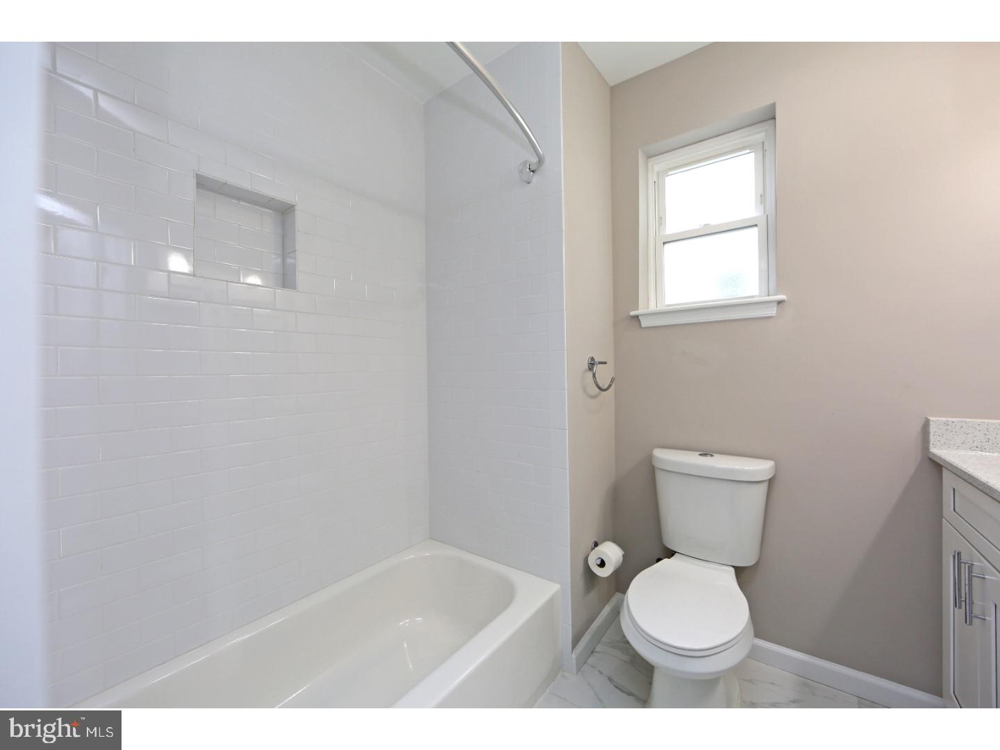 POINT BREEZE - Residential