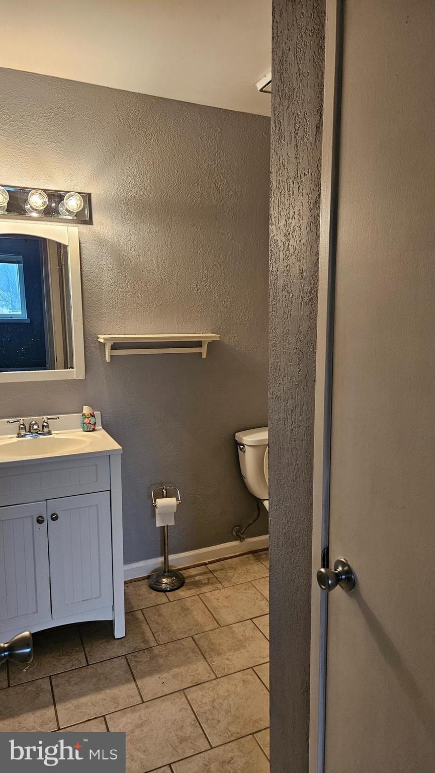 PRINCE PLACE II - Residential Lease