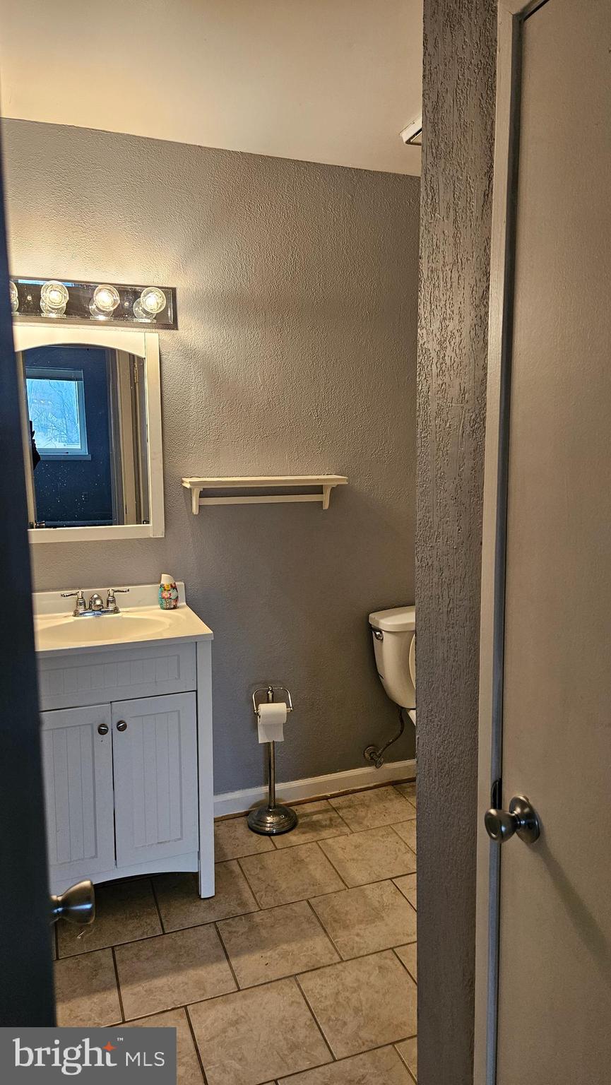 PRINCE PLACE II - Residential Lease