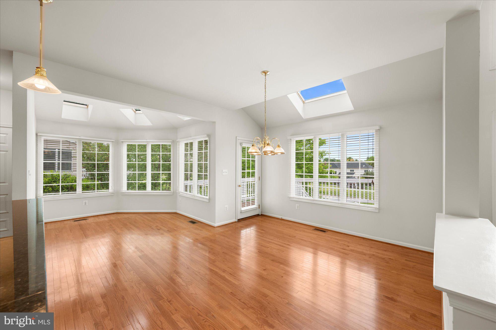 BELMONT COUNTRY CLUB - Residential