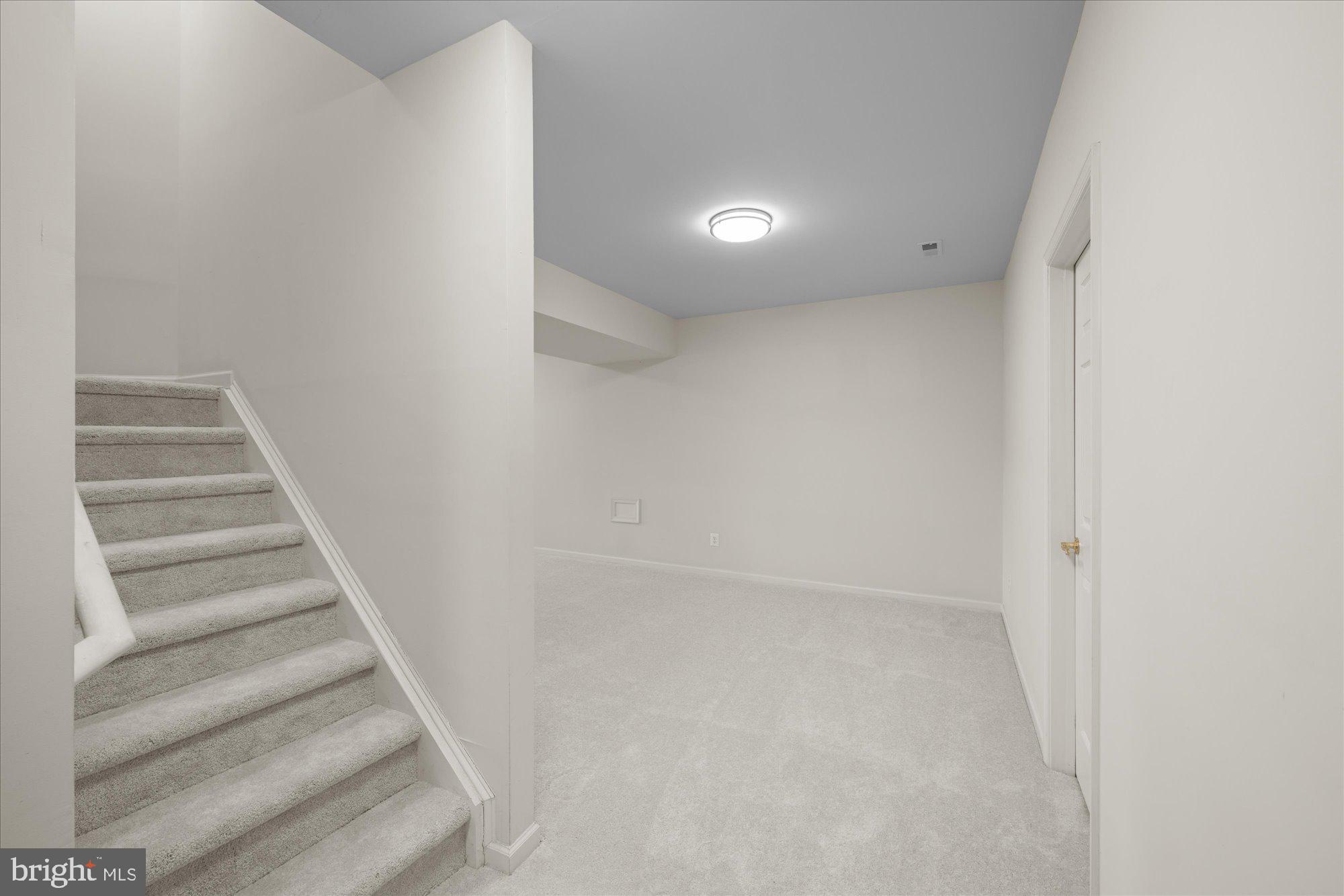 BELMONT COUNTRY CLUB - Residential