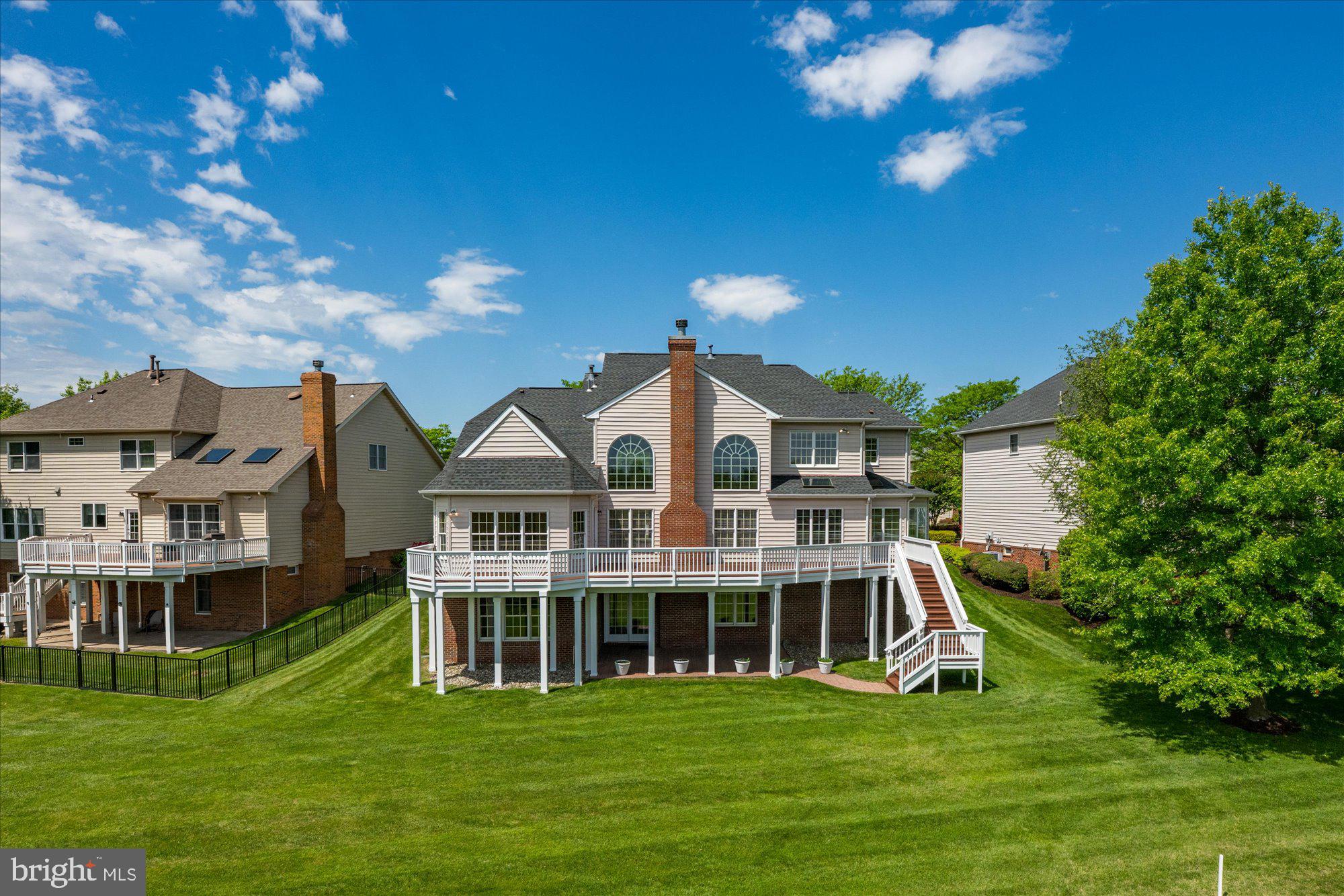 BELMONT COUNTRY CLUB - Residential