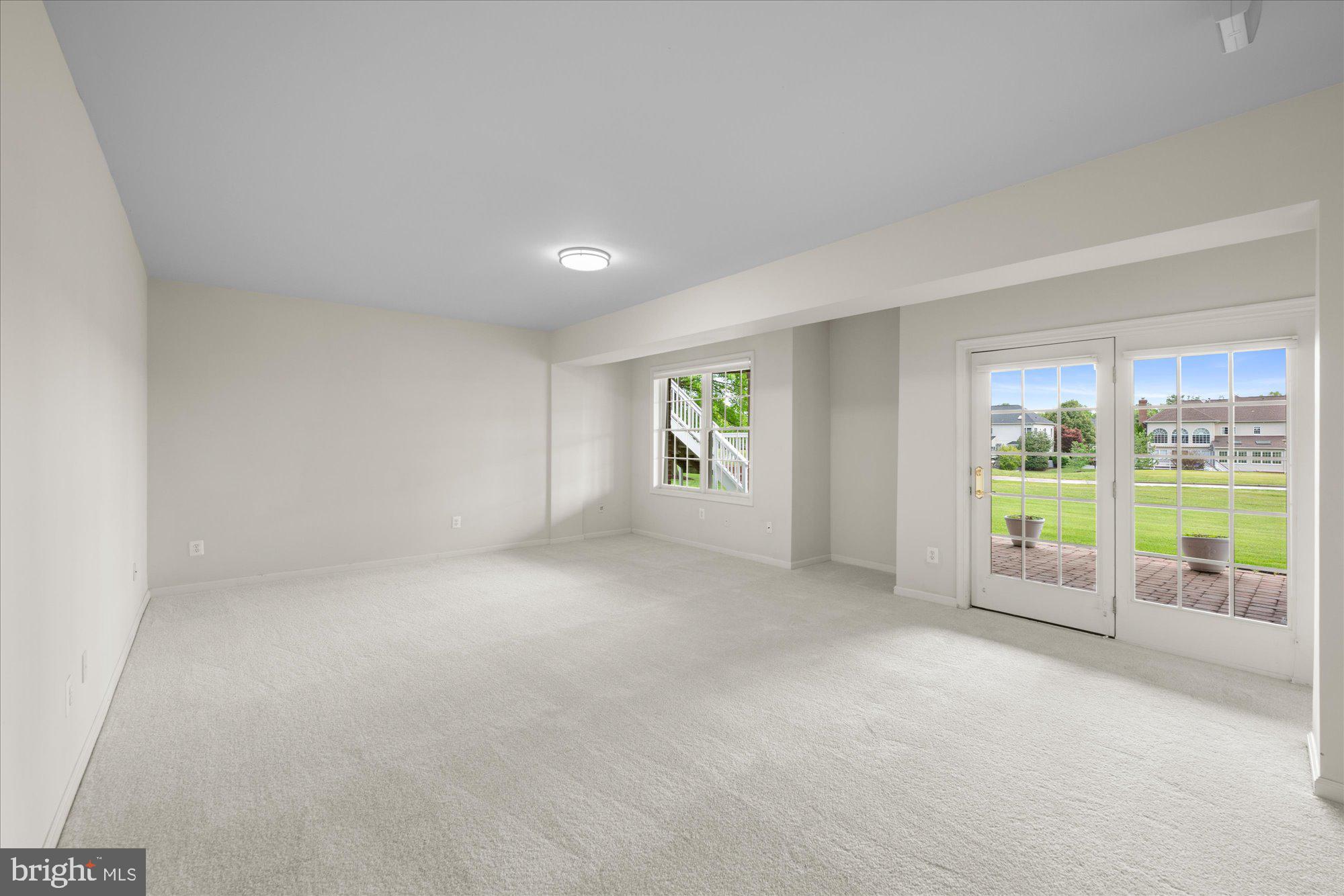 BELMONT COUNTRY CLUB - Residential