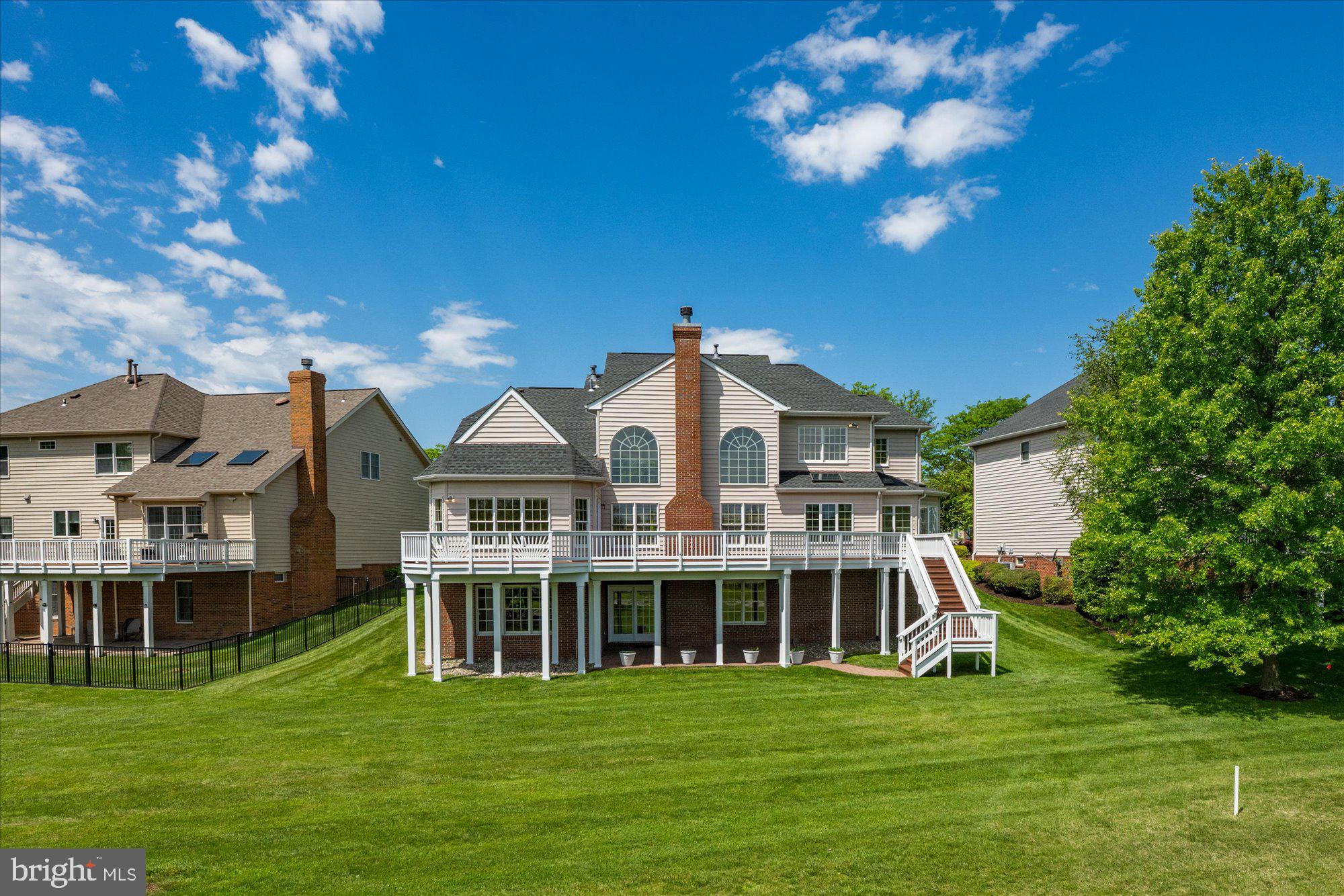 BELMONT COUNTRY CLUB - Residential