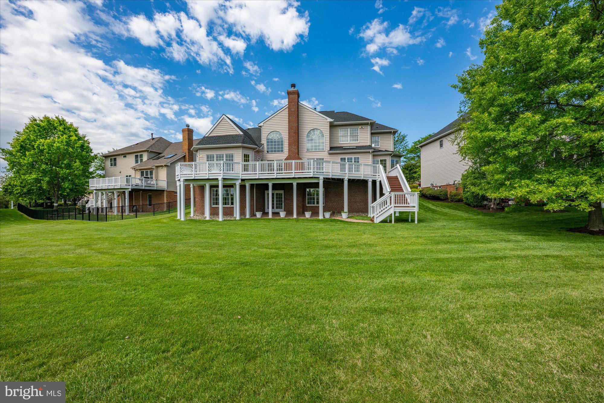 BELMONT COUNTRY CLUB - Residential