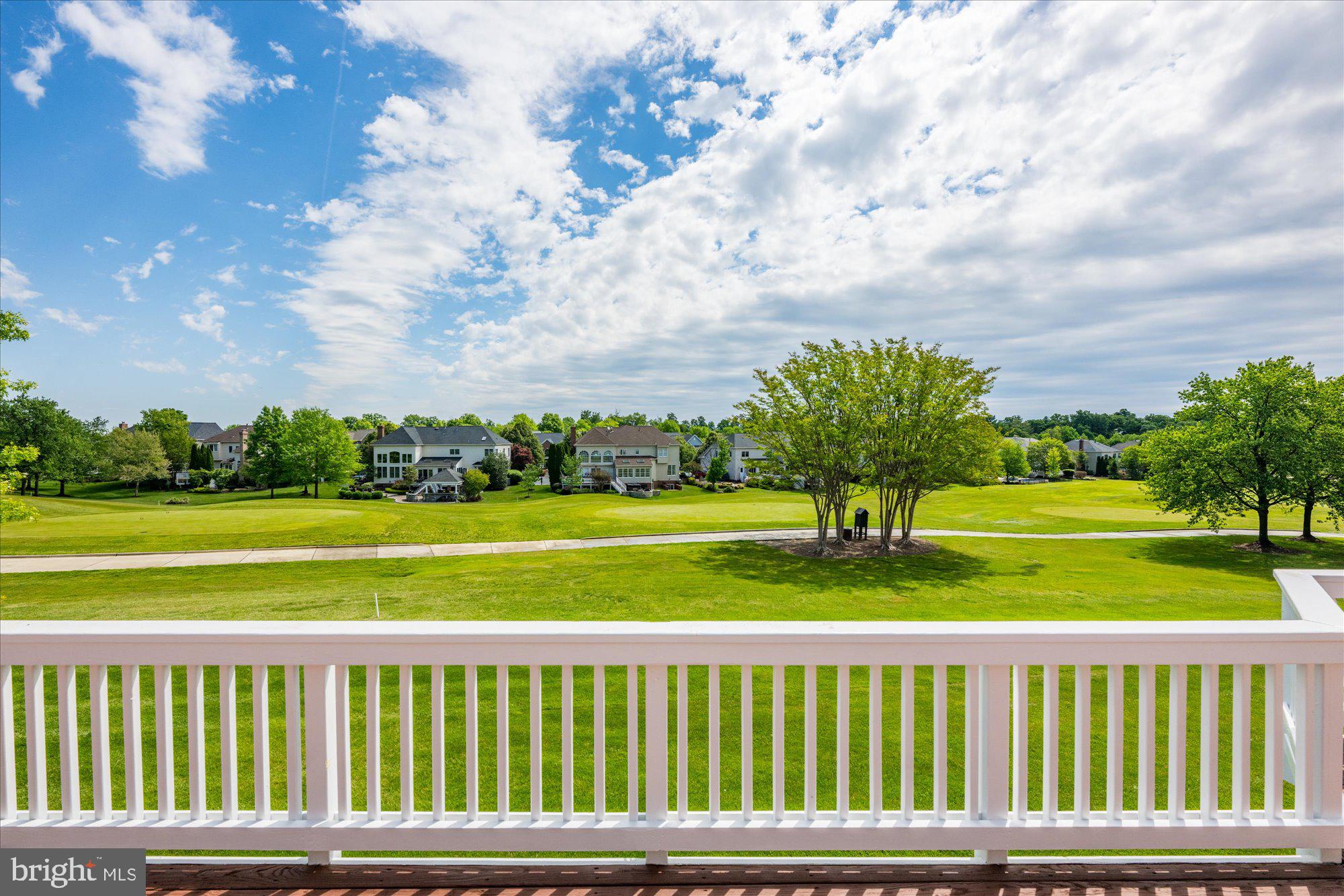 BELMONT COUNTRY CLUB - Residential