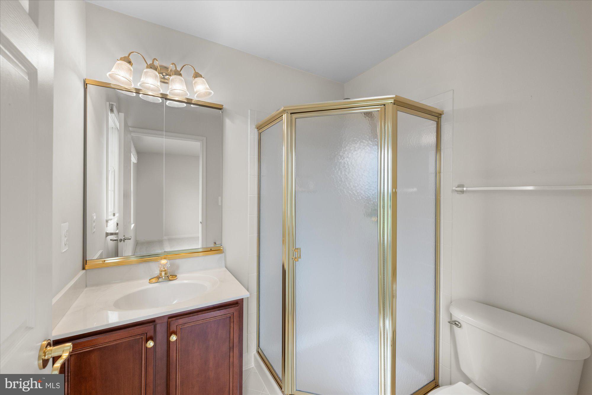 BELMONT COUNTRY CLUB - Residential