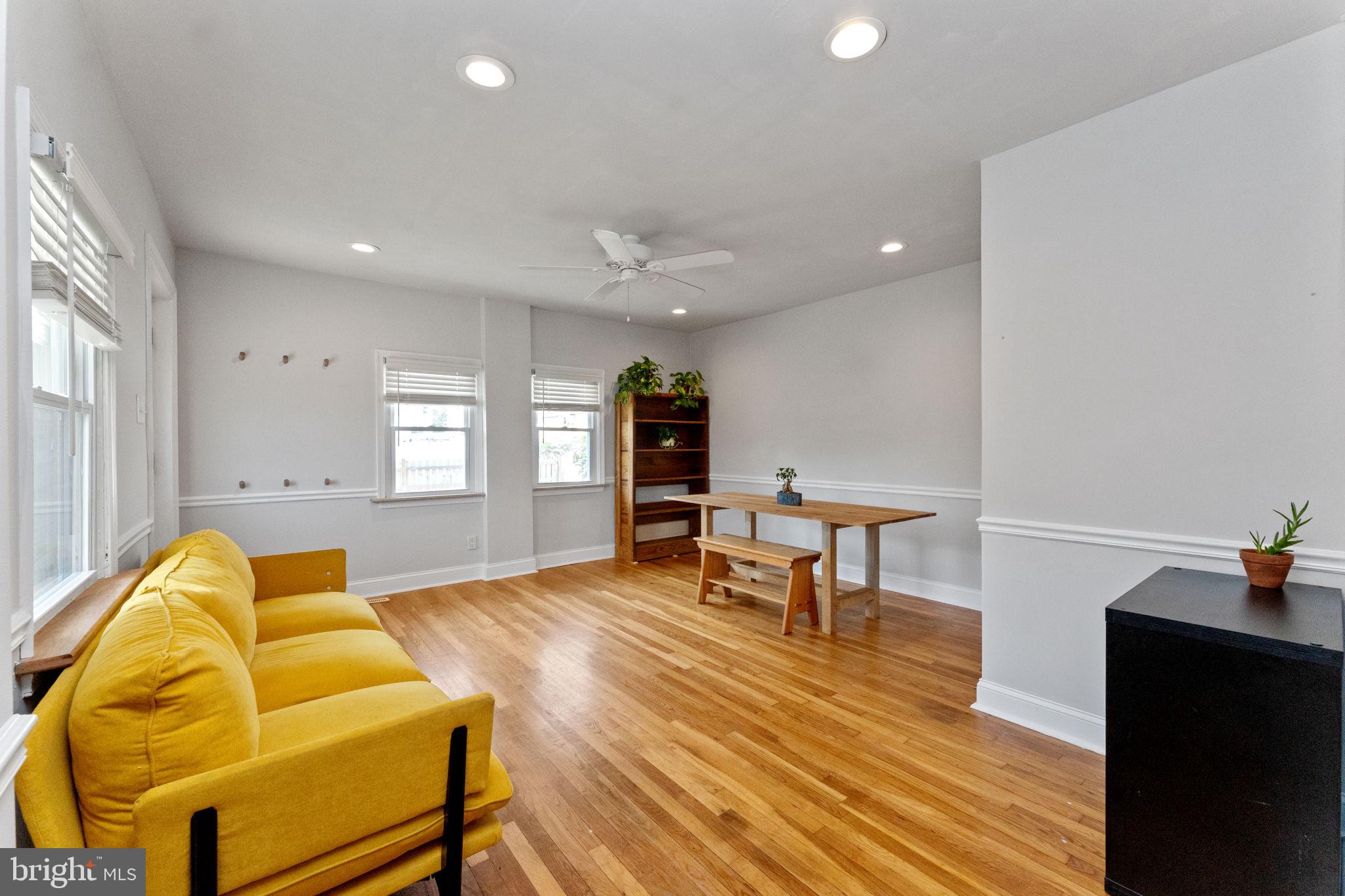 EAST ORELAND - Residential