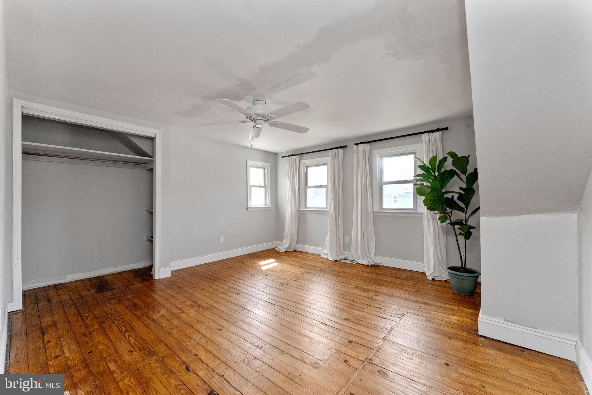 EAST ORELAND - Residential