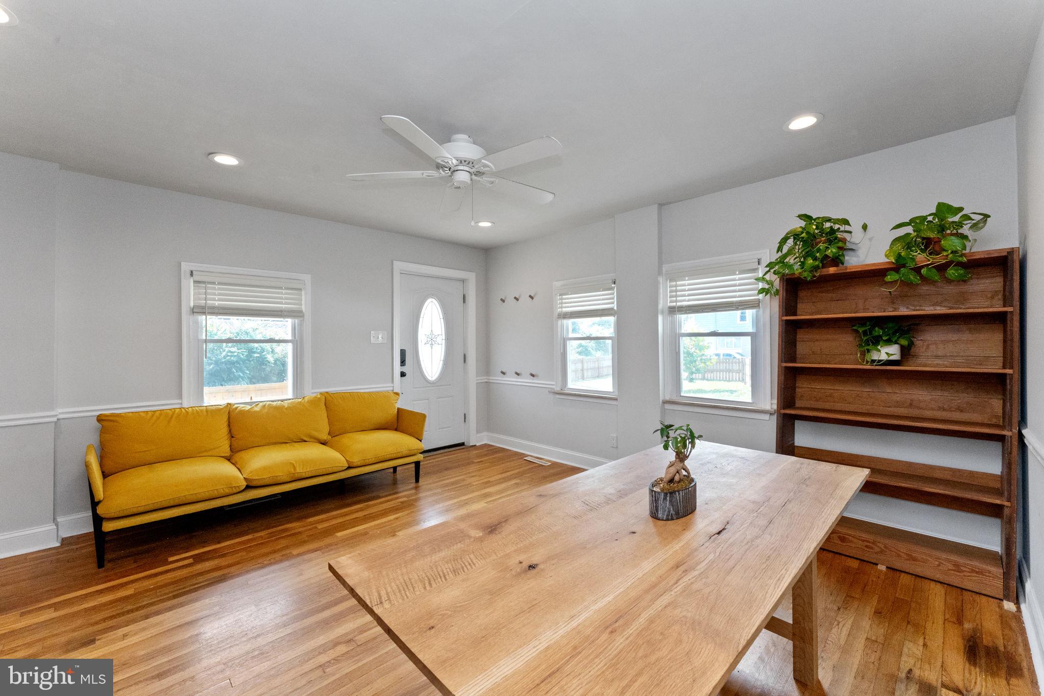 EAST ORELAND - Residential