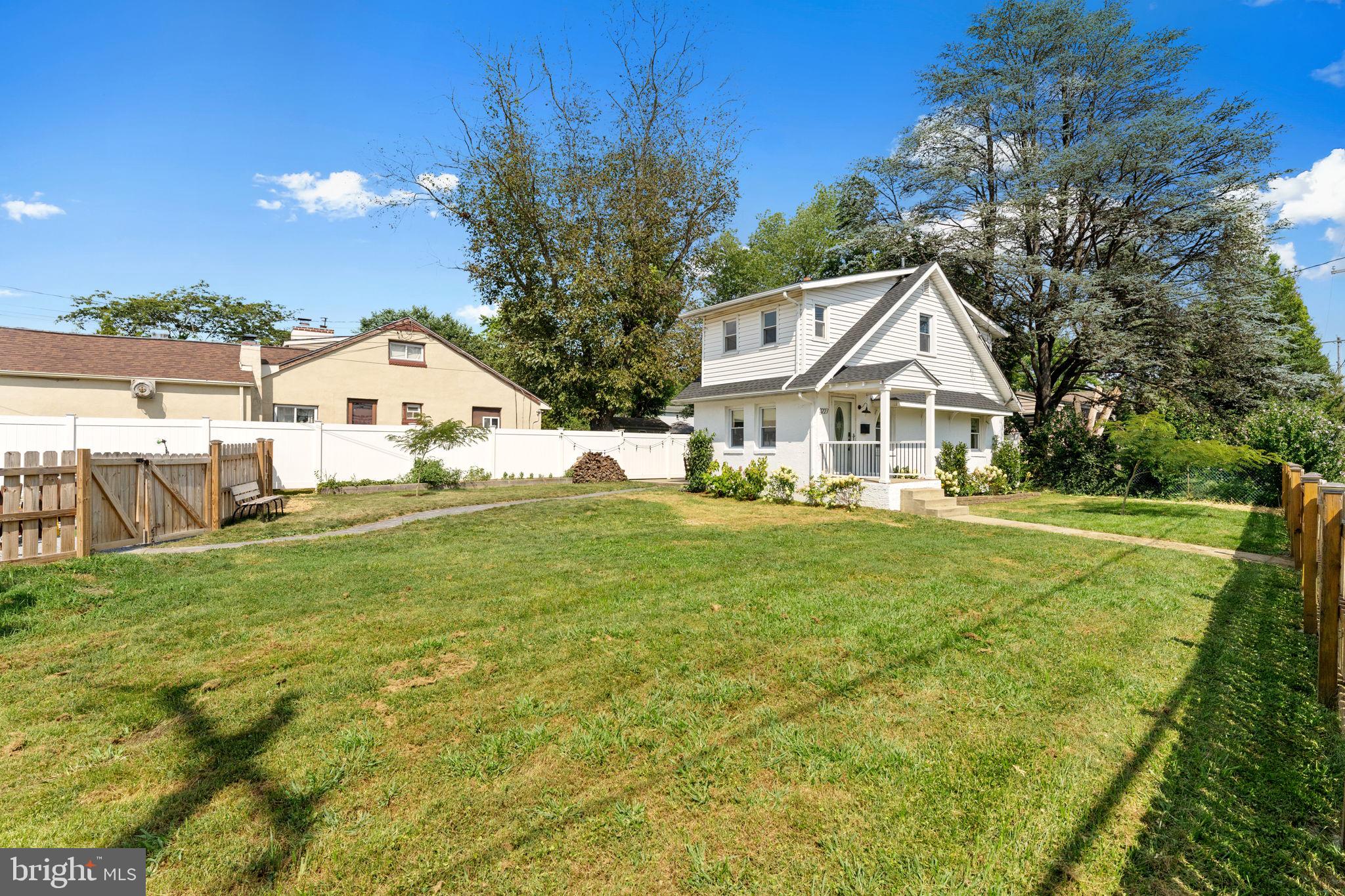 EAST ORELAND - Residential