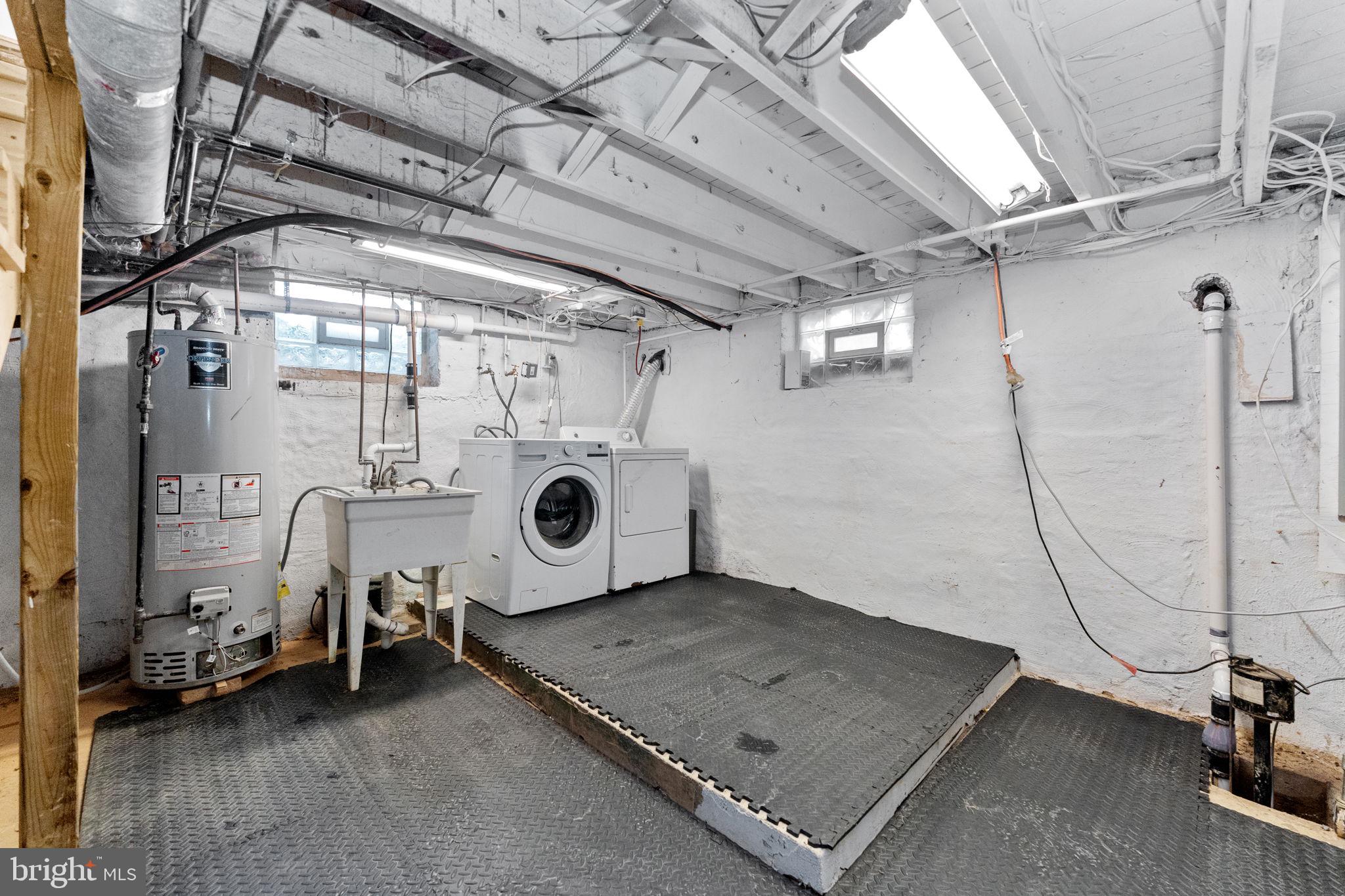 EAST ORELAND - Residential