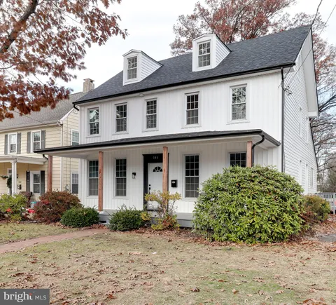 161 Warren Street, Beverly, NJ MLS: NJBL2102360