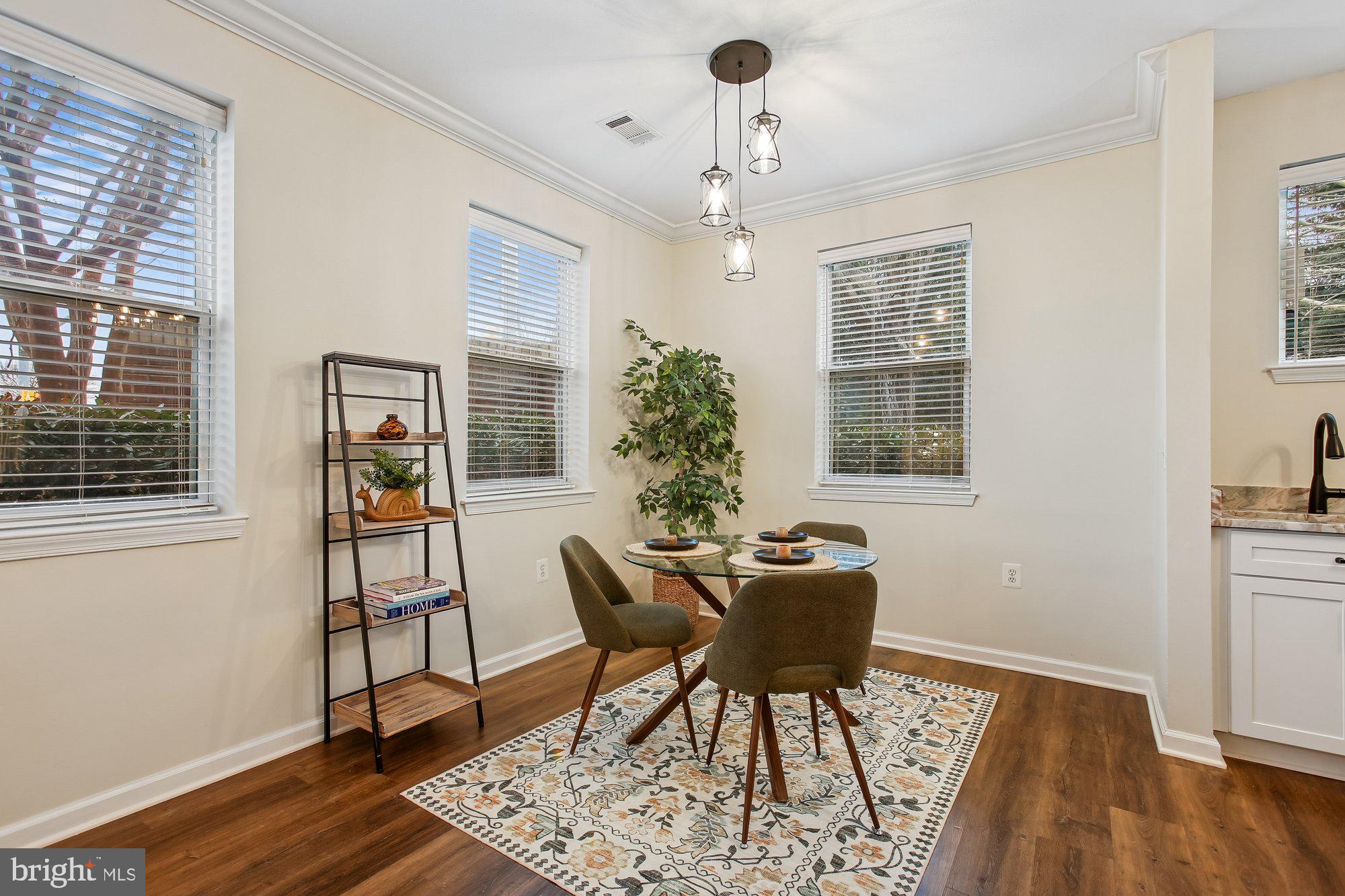 MARQUIS AT VIENNA STATION - Residential