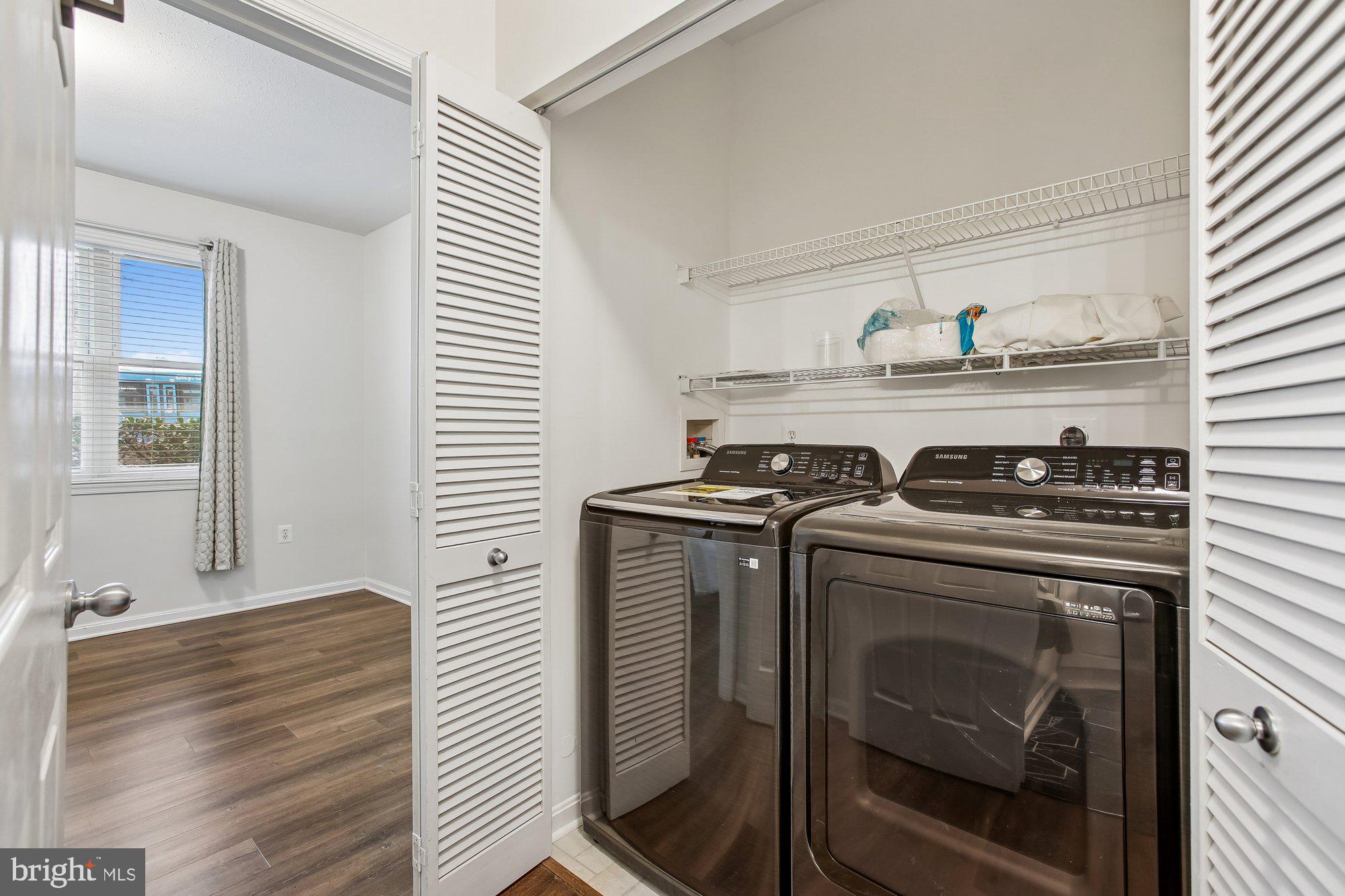 MARQUIS AT VIENNA STATION - Residential