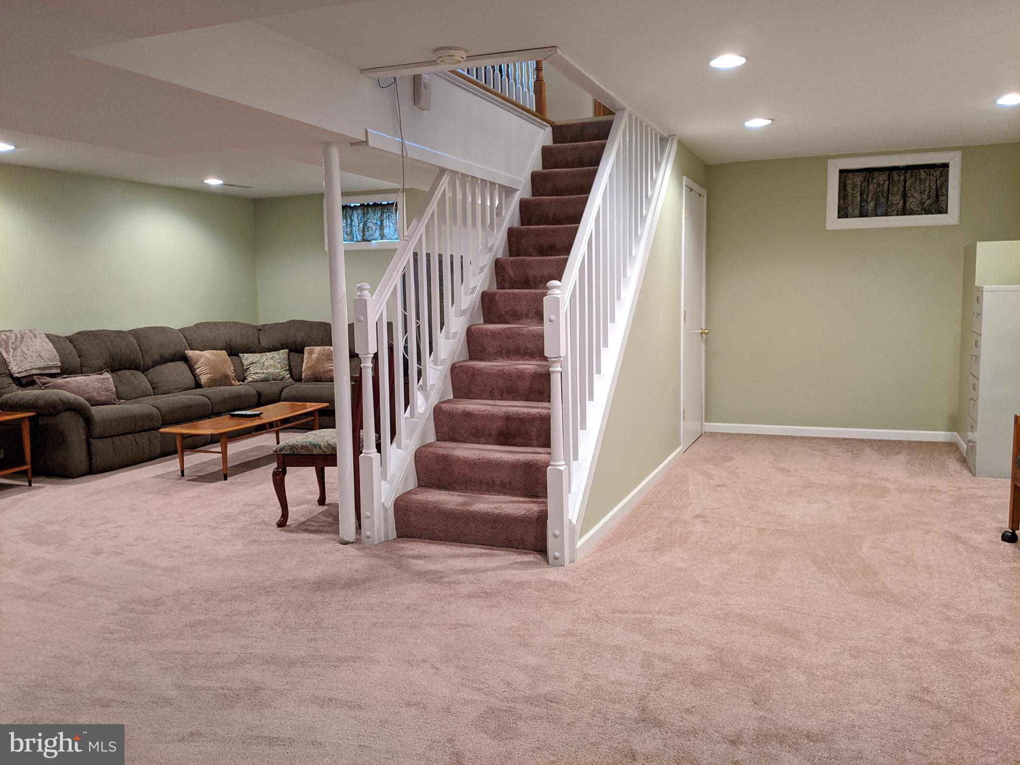 VILLAGE OF OLDE MILL - Residential