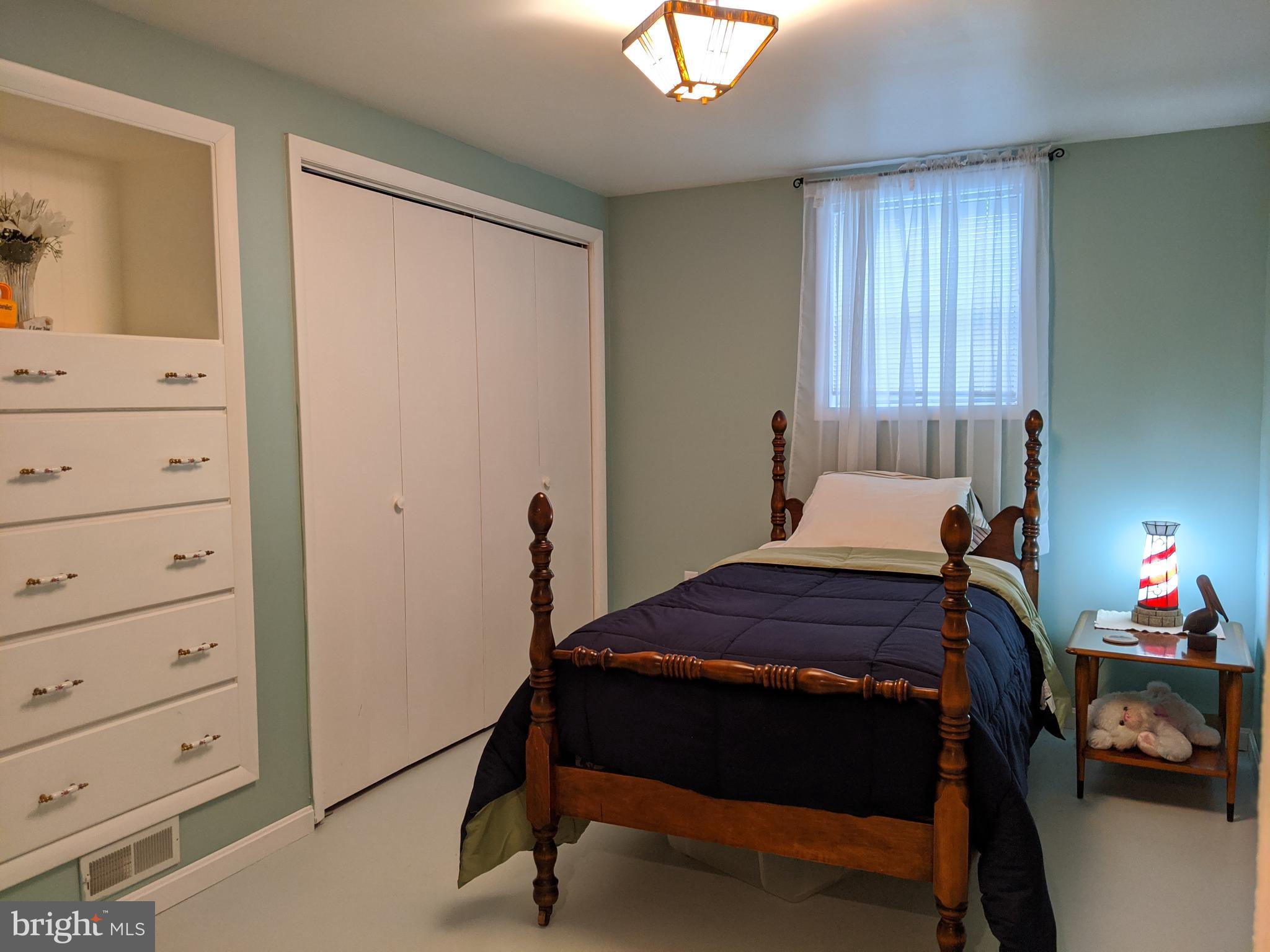 VILLAGE OF OLDE MILL - Residential