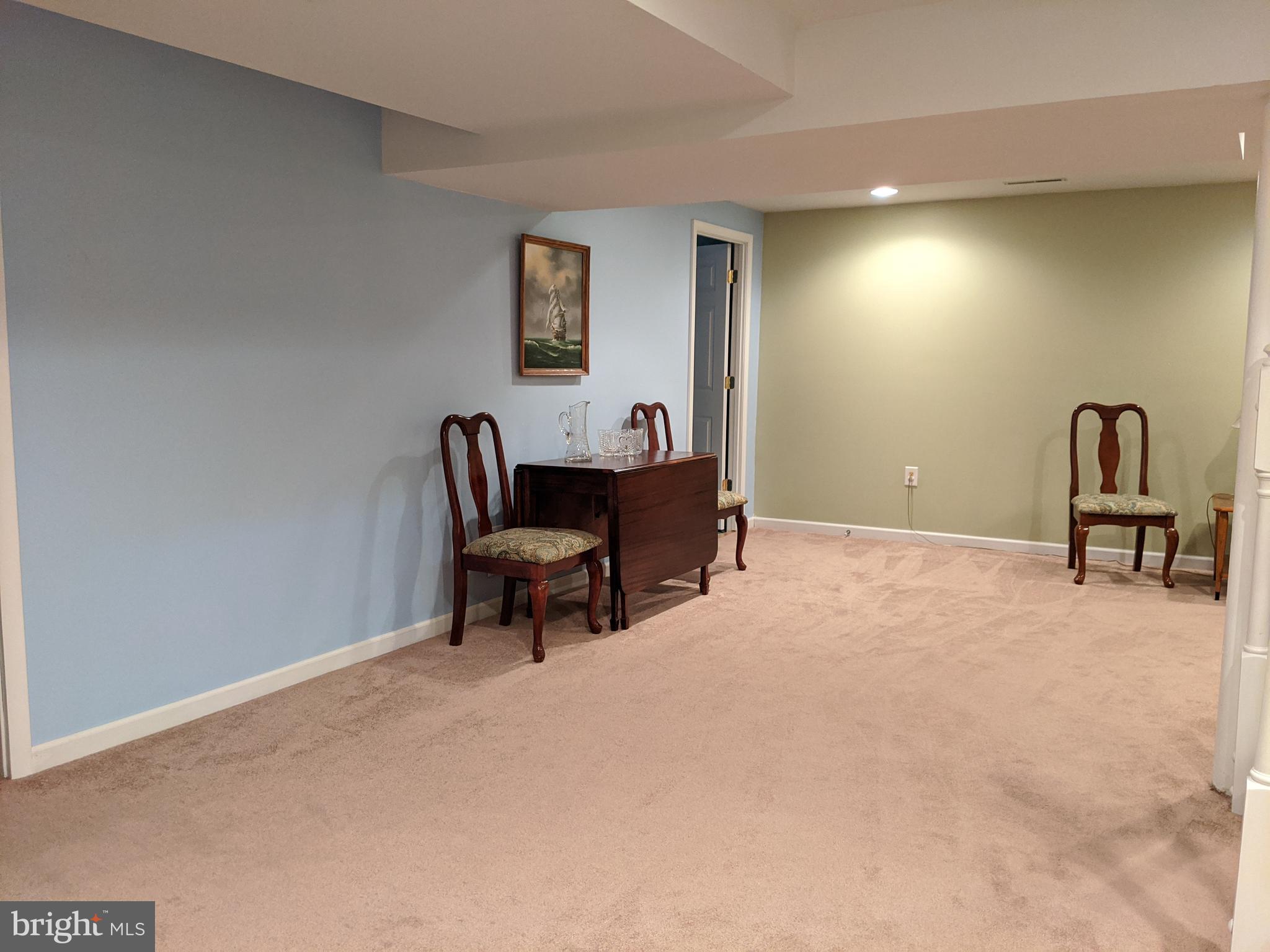 VILLAGE OF OLDE MILL - Residential