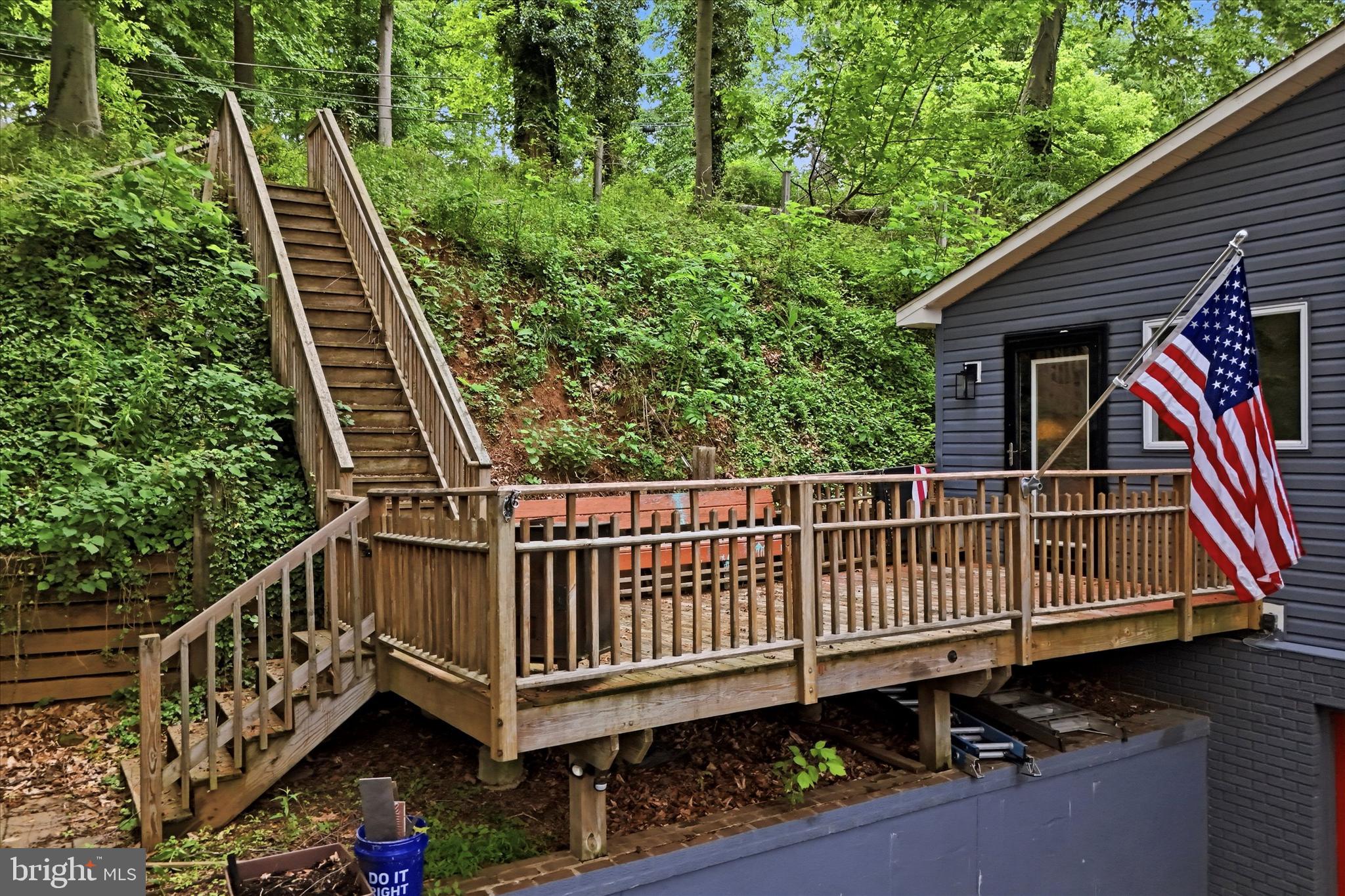 NESHAMINY WOODS - Residential