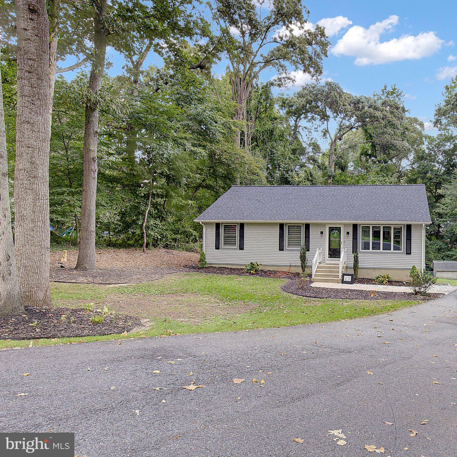 5822 LONG BEACH DRIVE