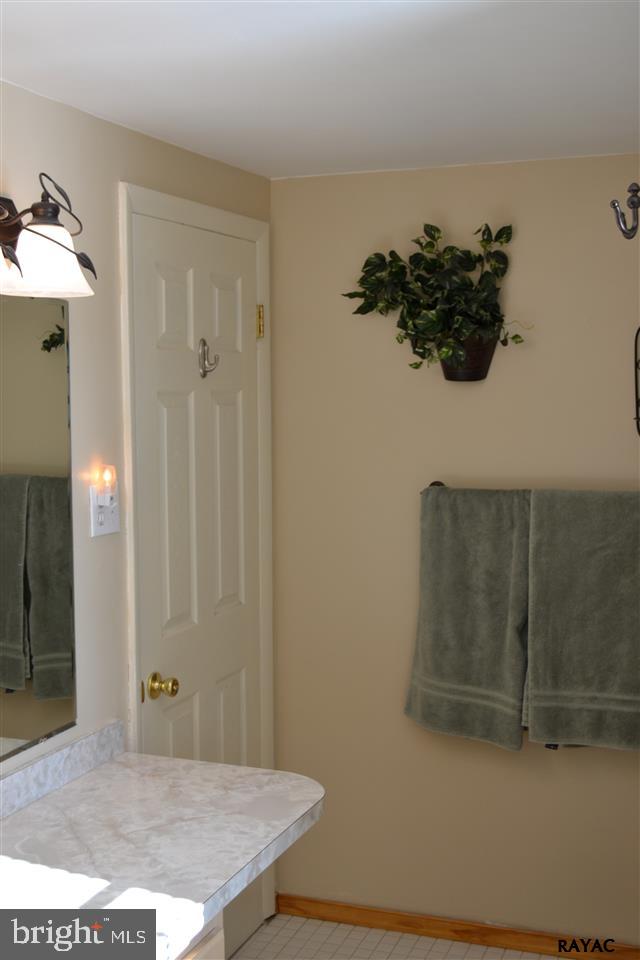 SOUTHERN FARMS - Residential